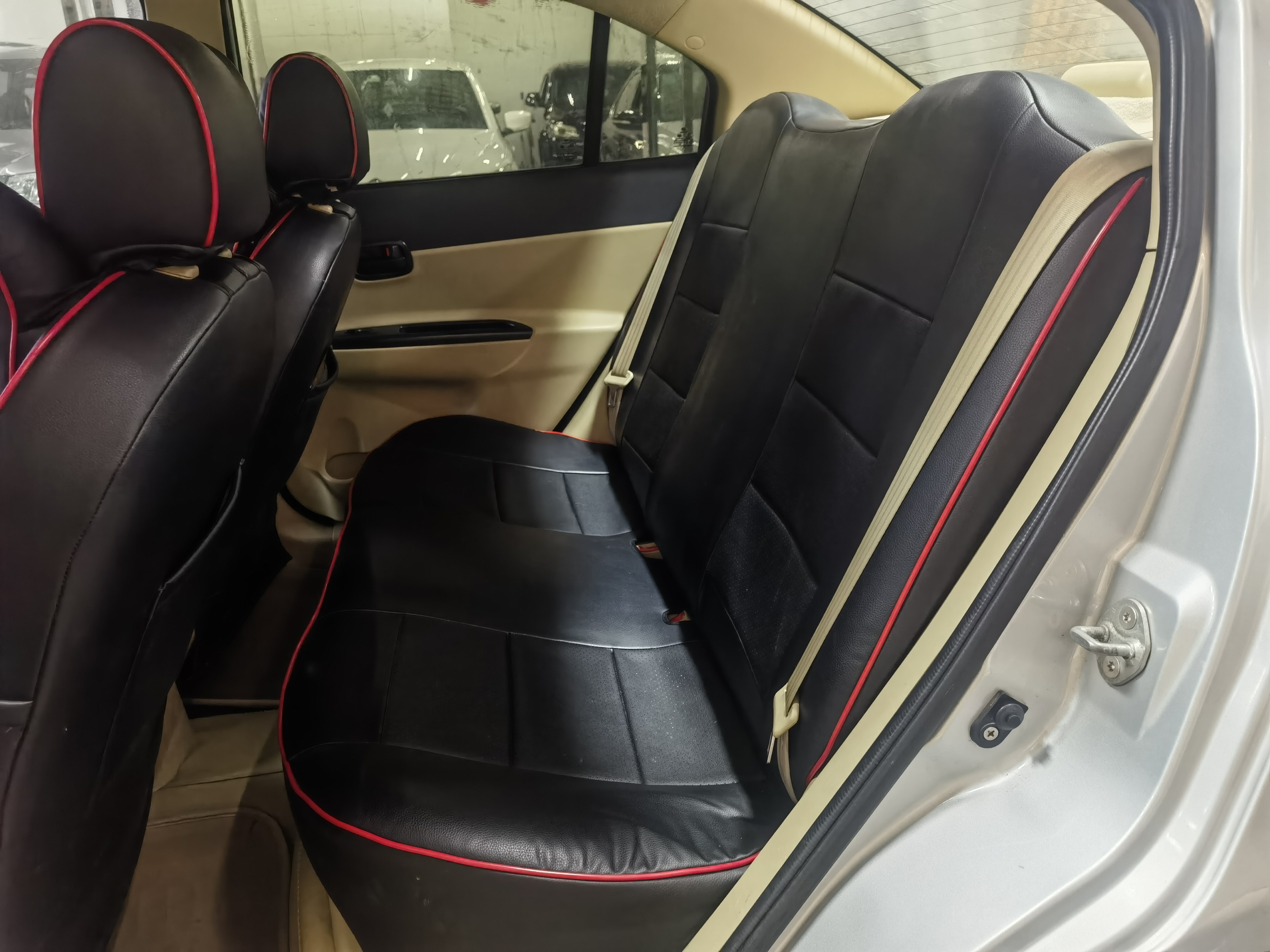 Hyundai Accent 2010 #11 Hyundai Accent 2010 car image #11