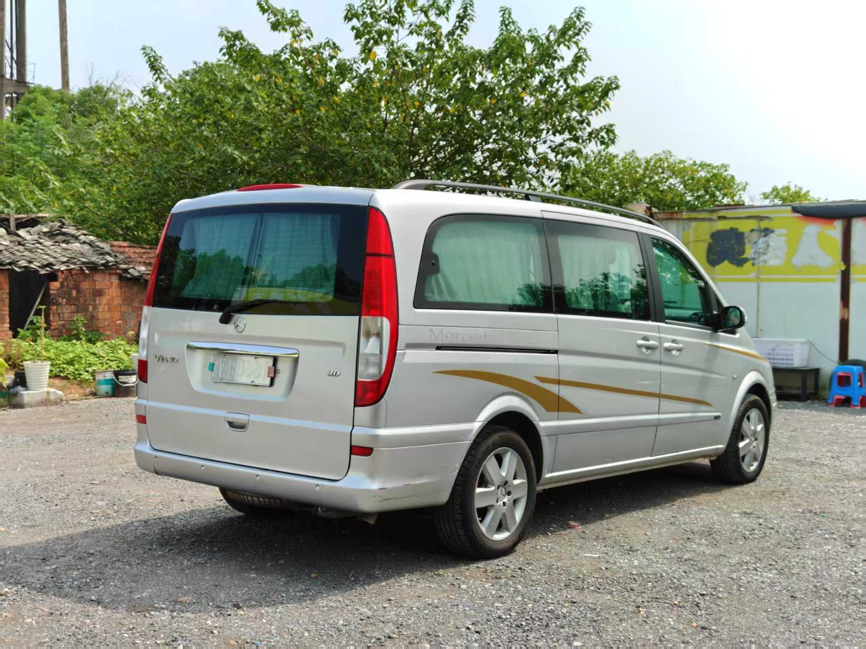 Mercedes-Benz Viano (Imported) 2007 car image #11