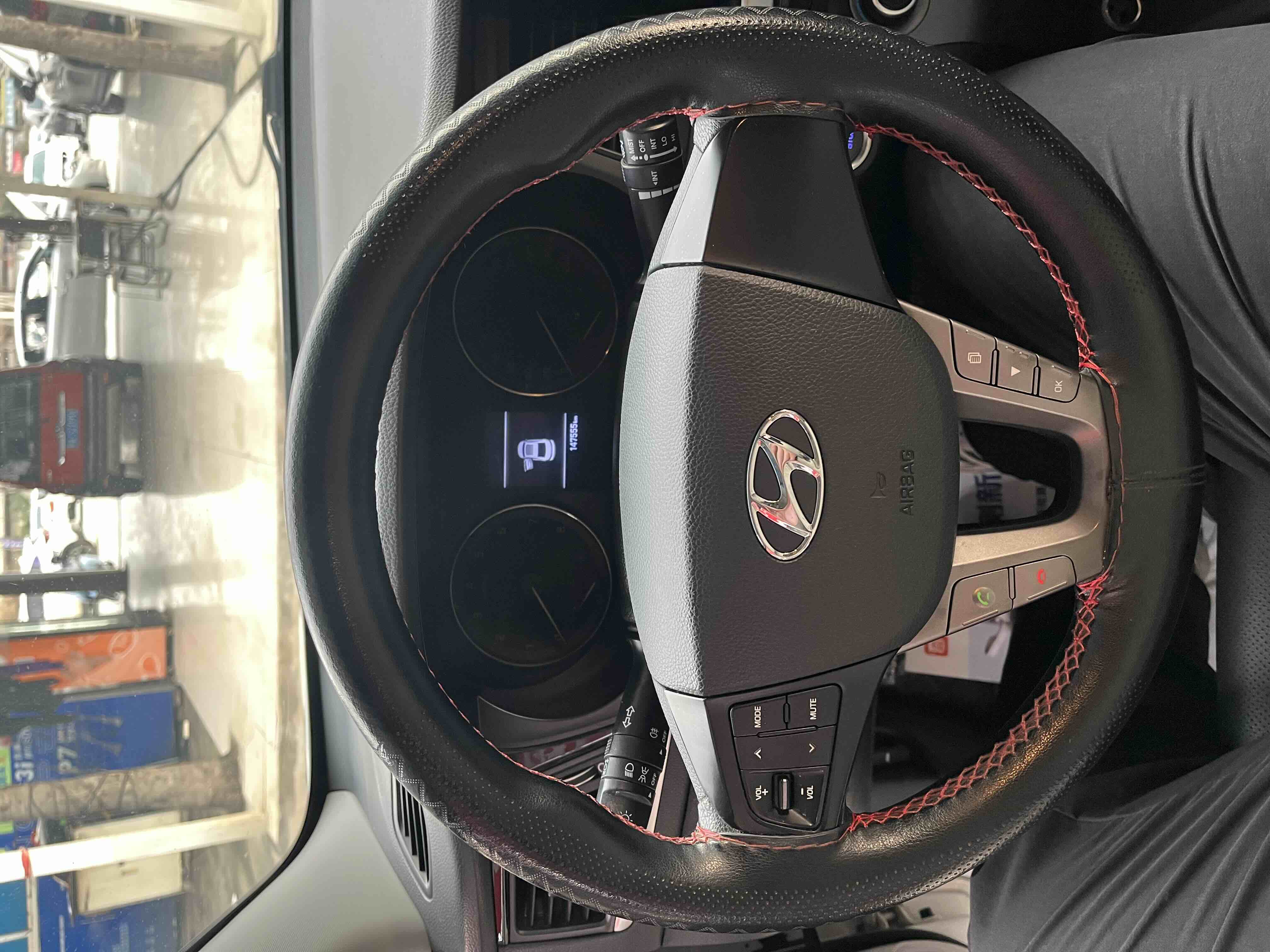 Hyundai Mistra 2018 car image #11