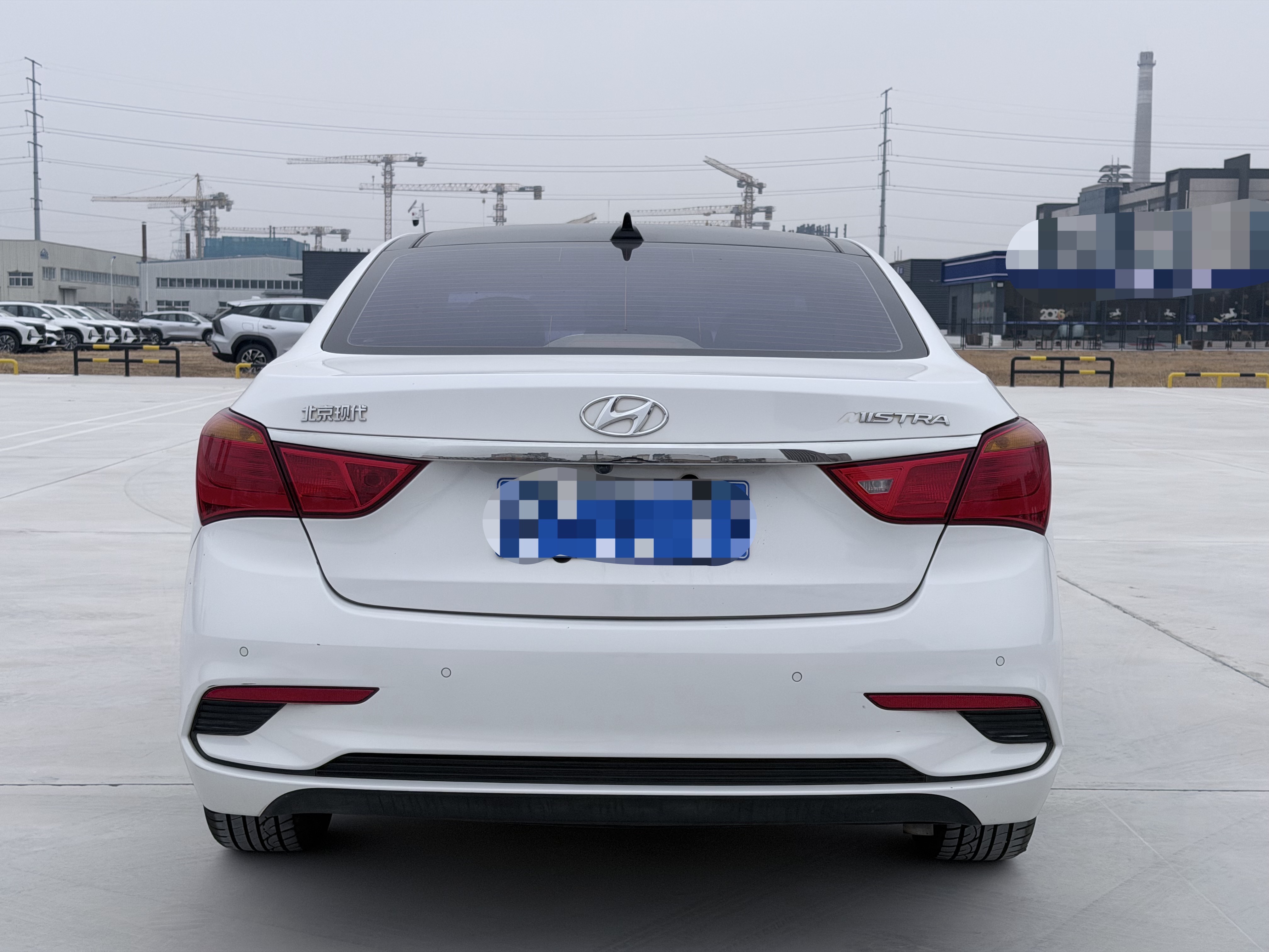 Hyundai Mistra 2017 car image #11