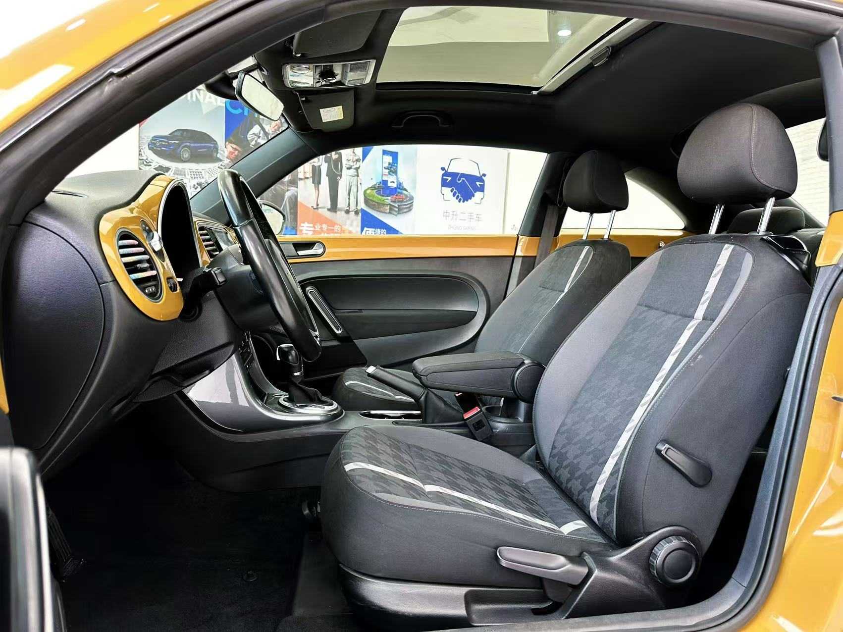 Volkswagen Beetle 2017 immagine di auto #11