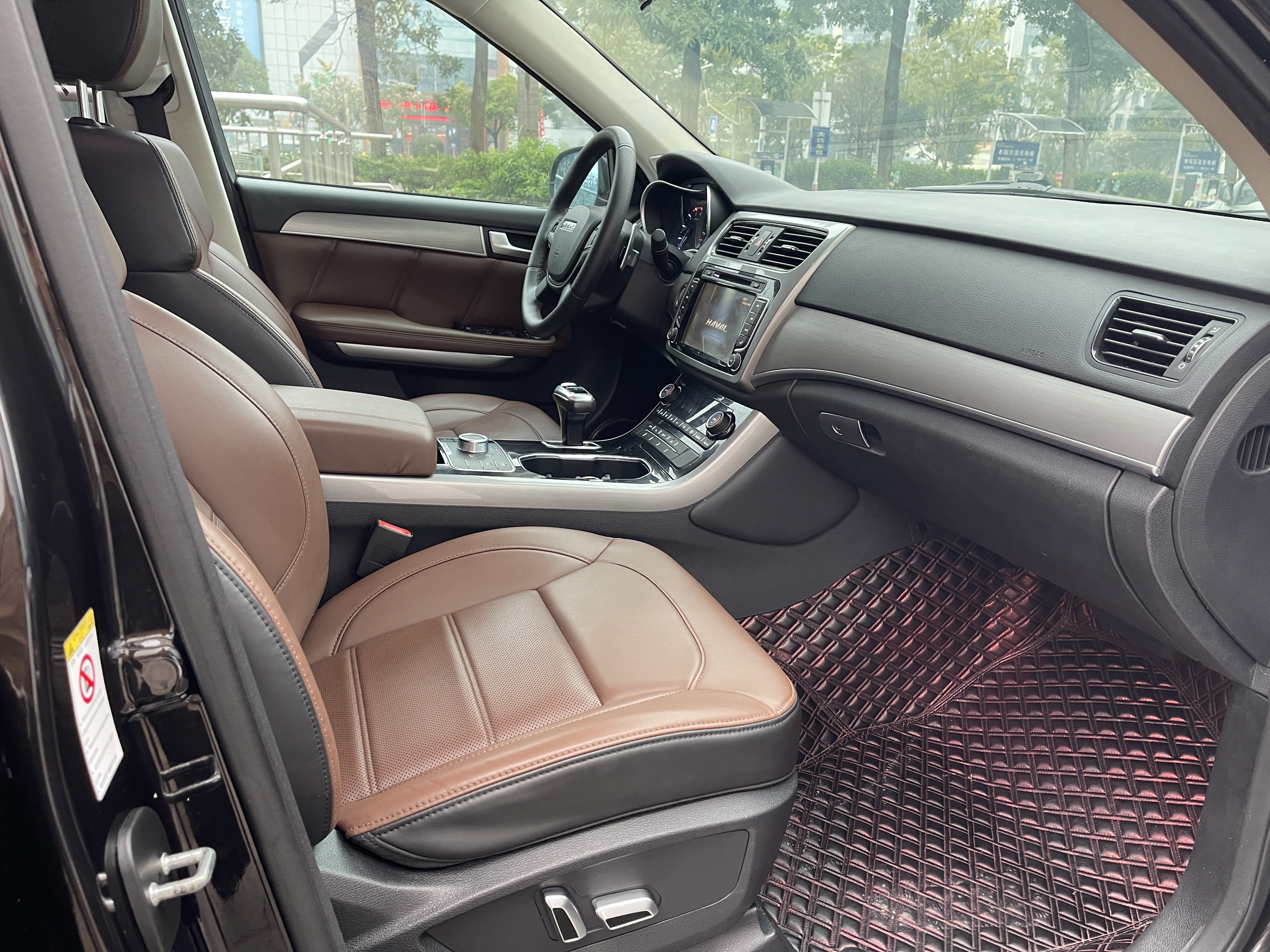 Haval H8 2017 #11 Haval H8 2017 car image #11