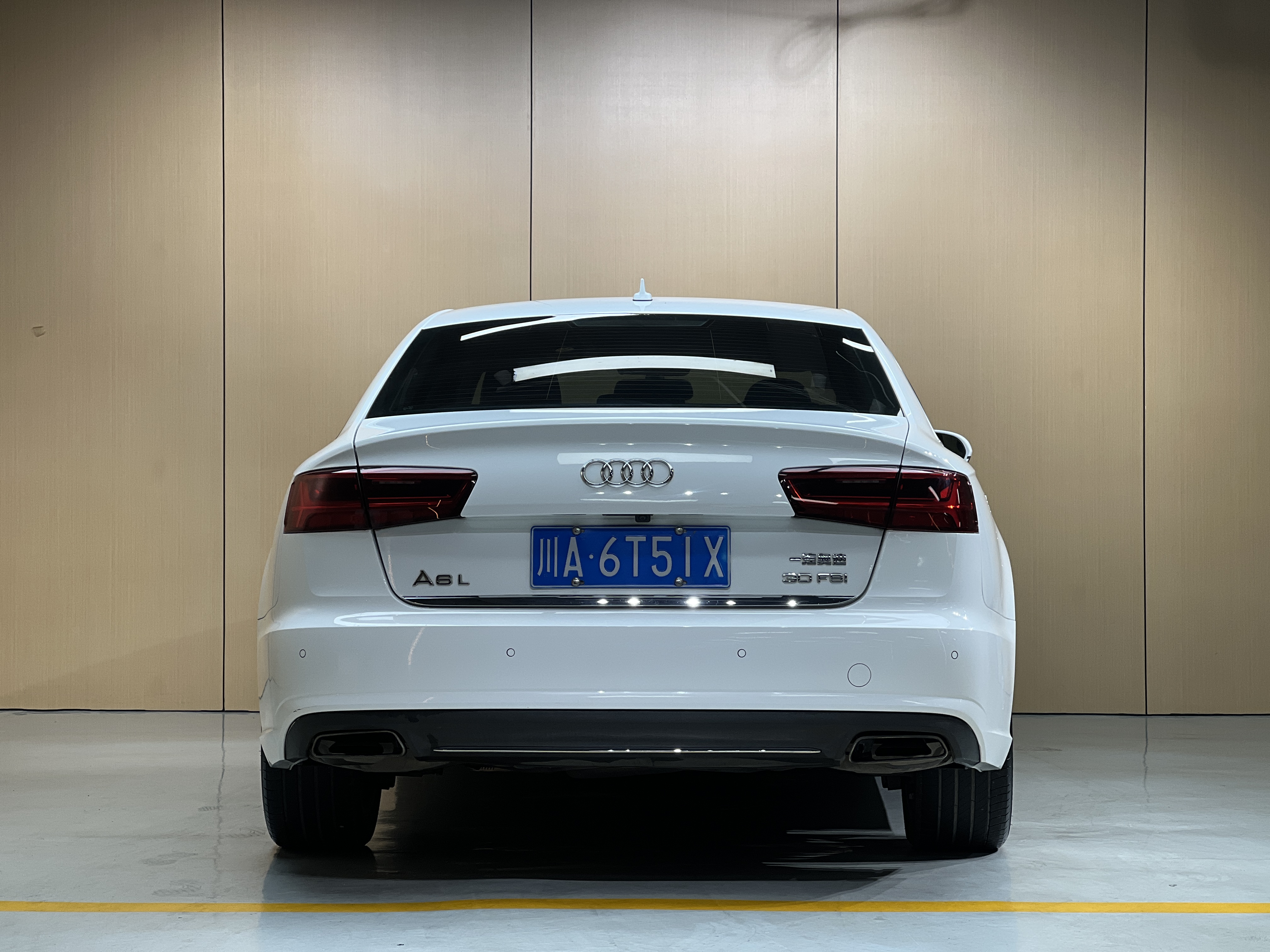 Audi A6L 2018 car image #11