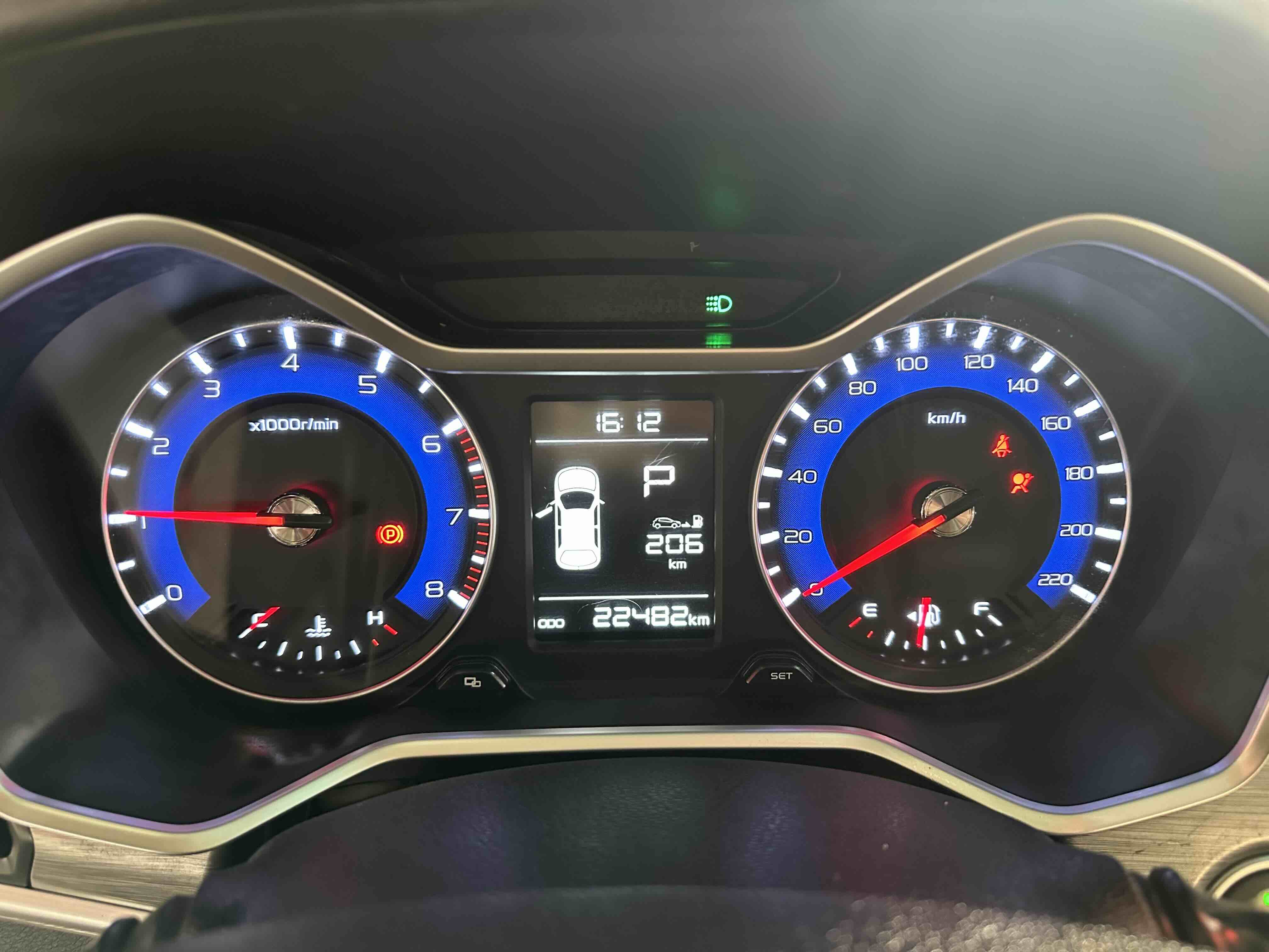 Vision X3 2019 immagine di auto #11
