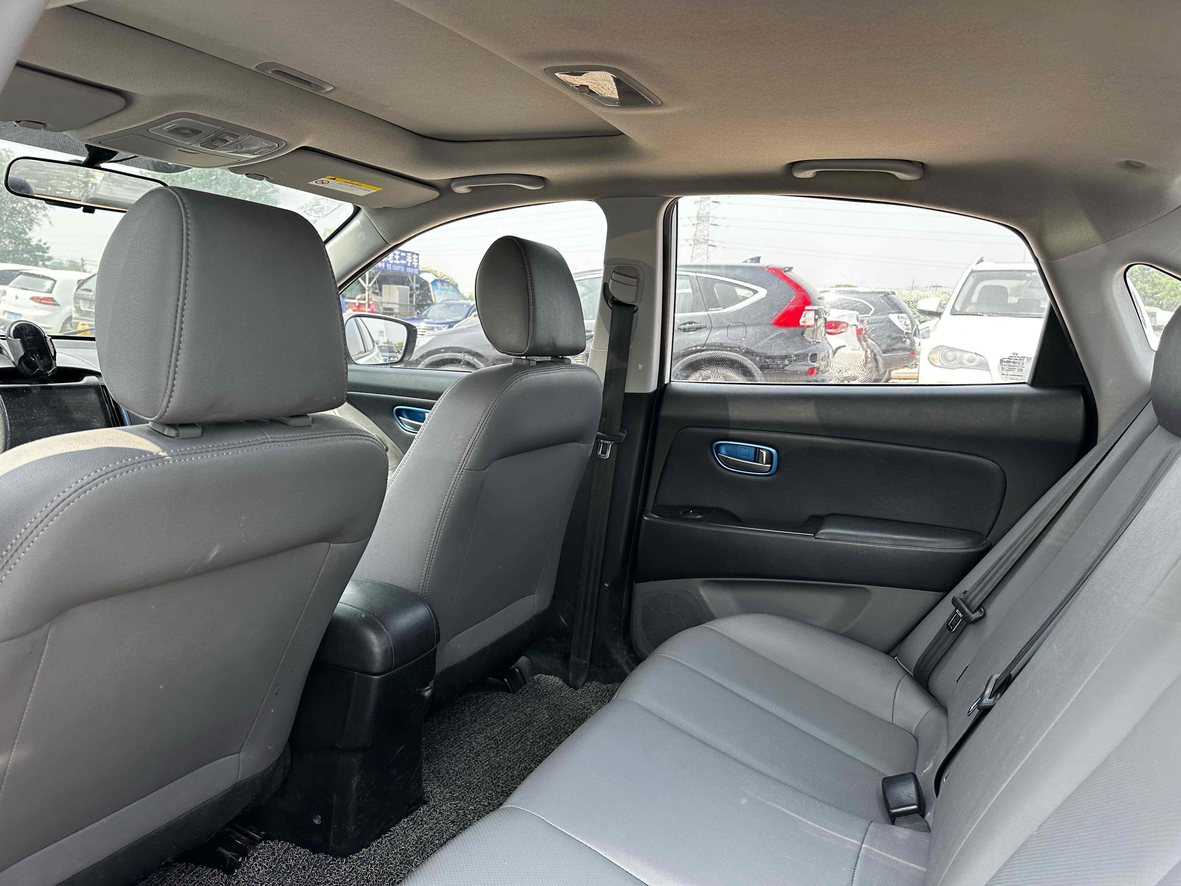 Hyundai Elantra EV 2017 صورة سيارة #11