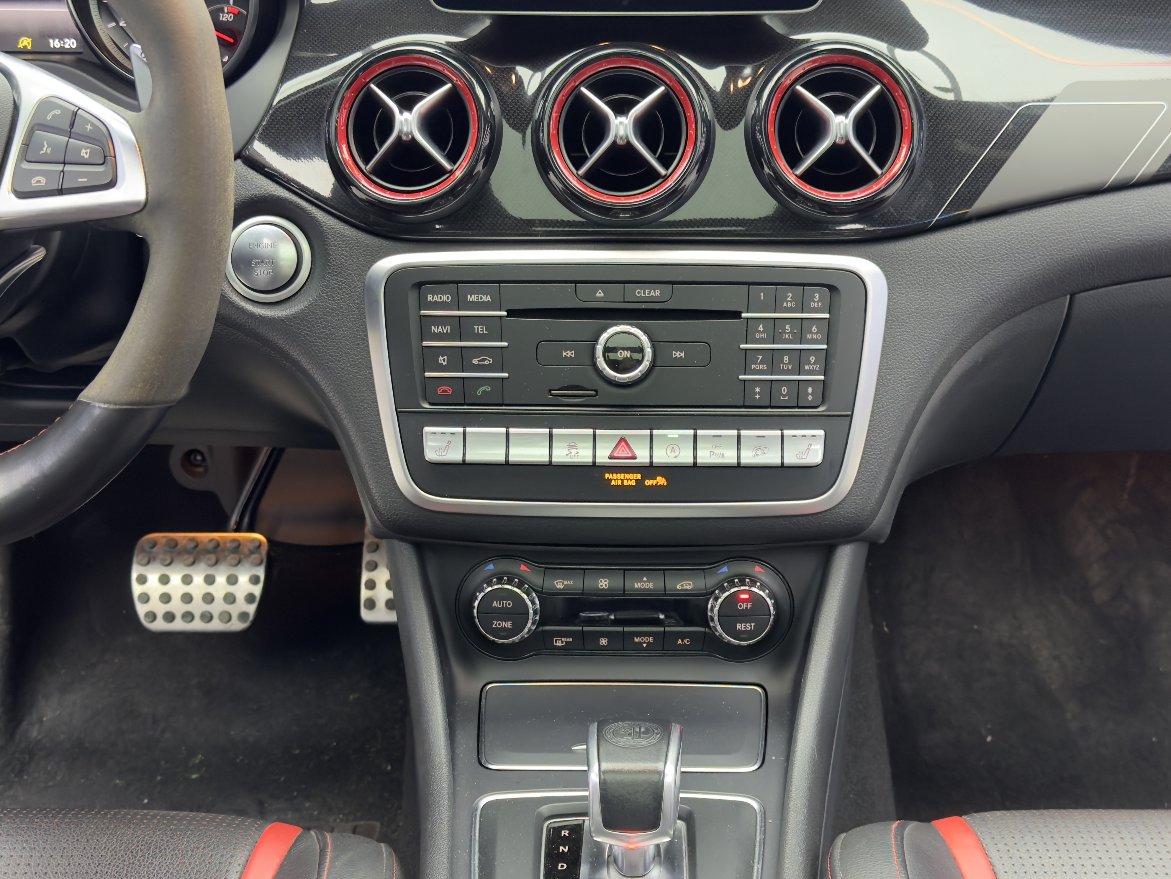 Mercedes-Benz GLA AMG 2019 #11 Mercedes-Benz GLA AMG 2019 car image #11