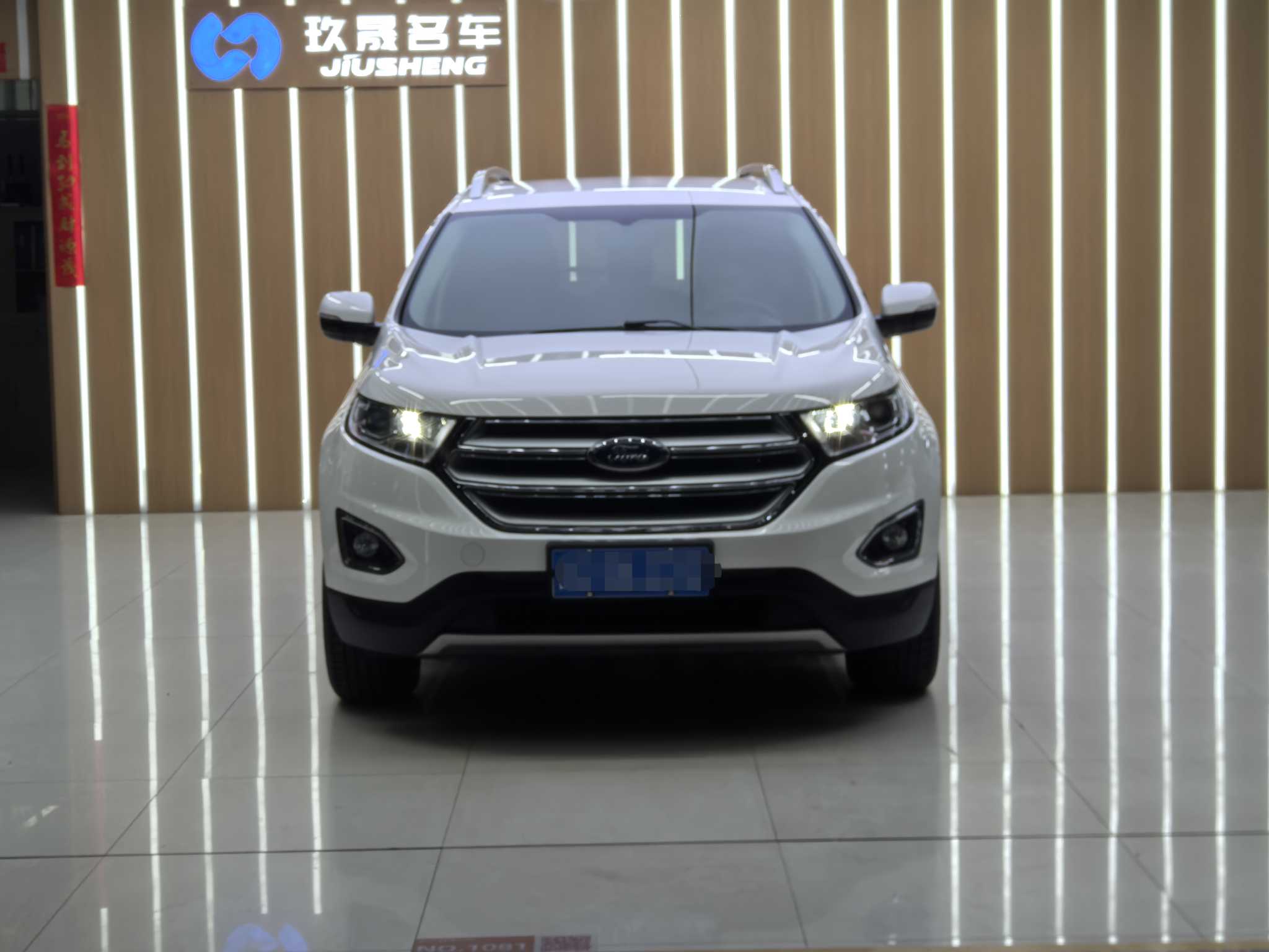 Ford Edge 2018 immagine di auto #11