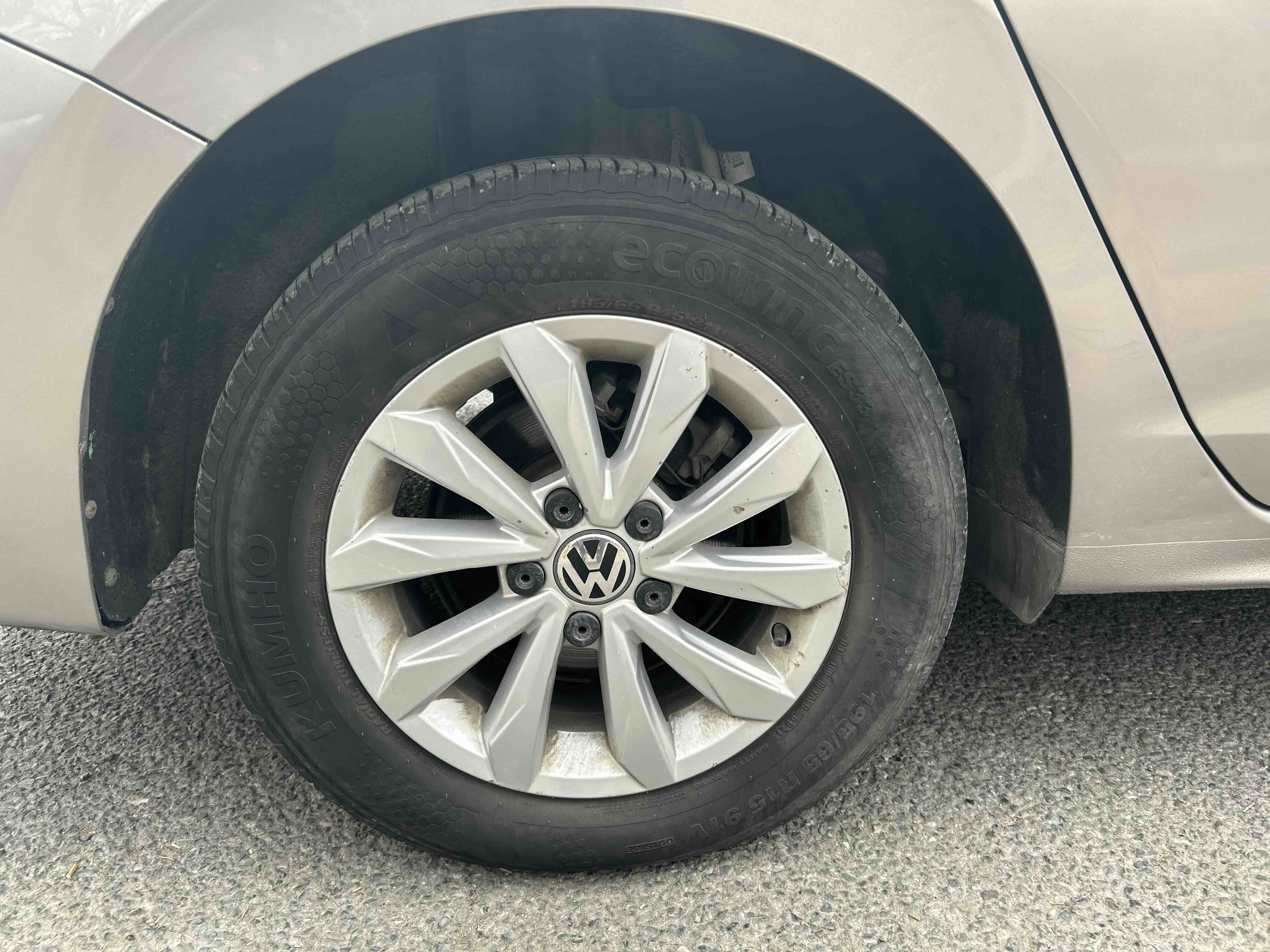 Volkswagen Bora 2019 car image #11