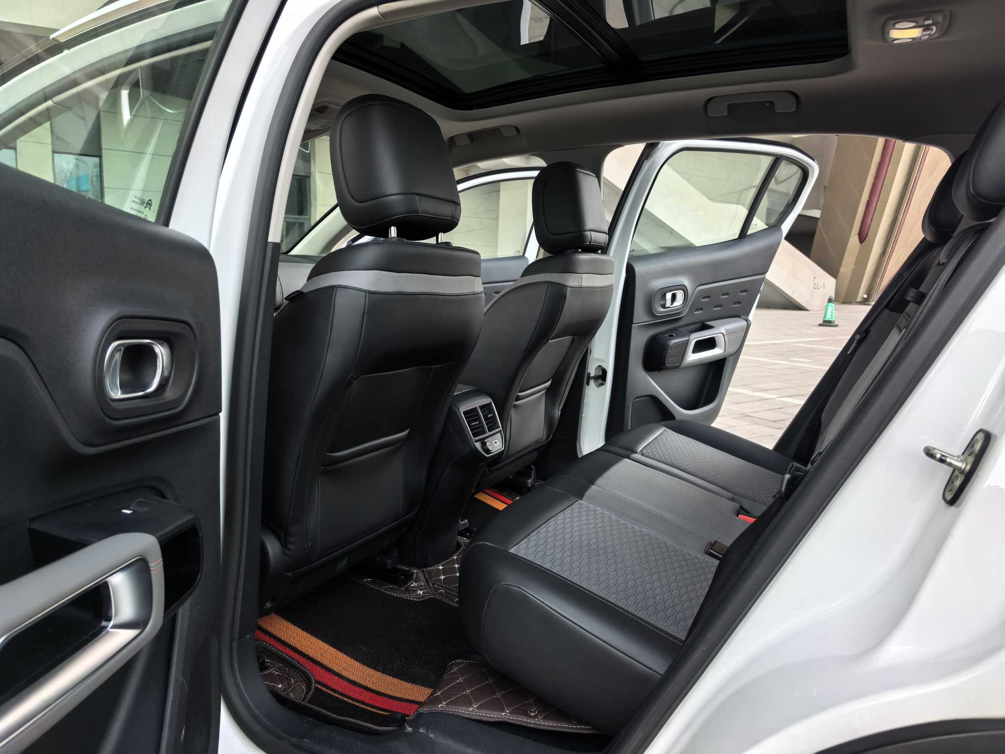 Citroen C5 AIRCROSS 2017 car image #11