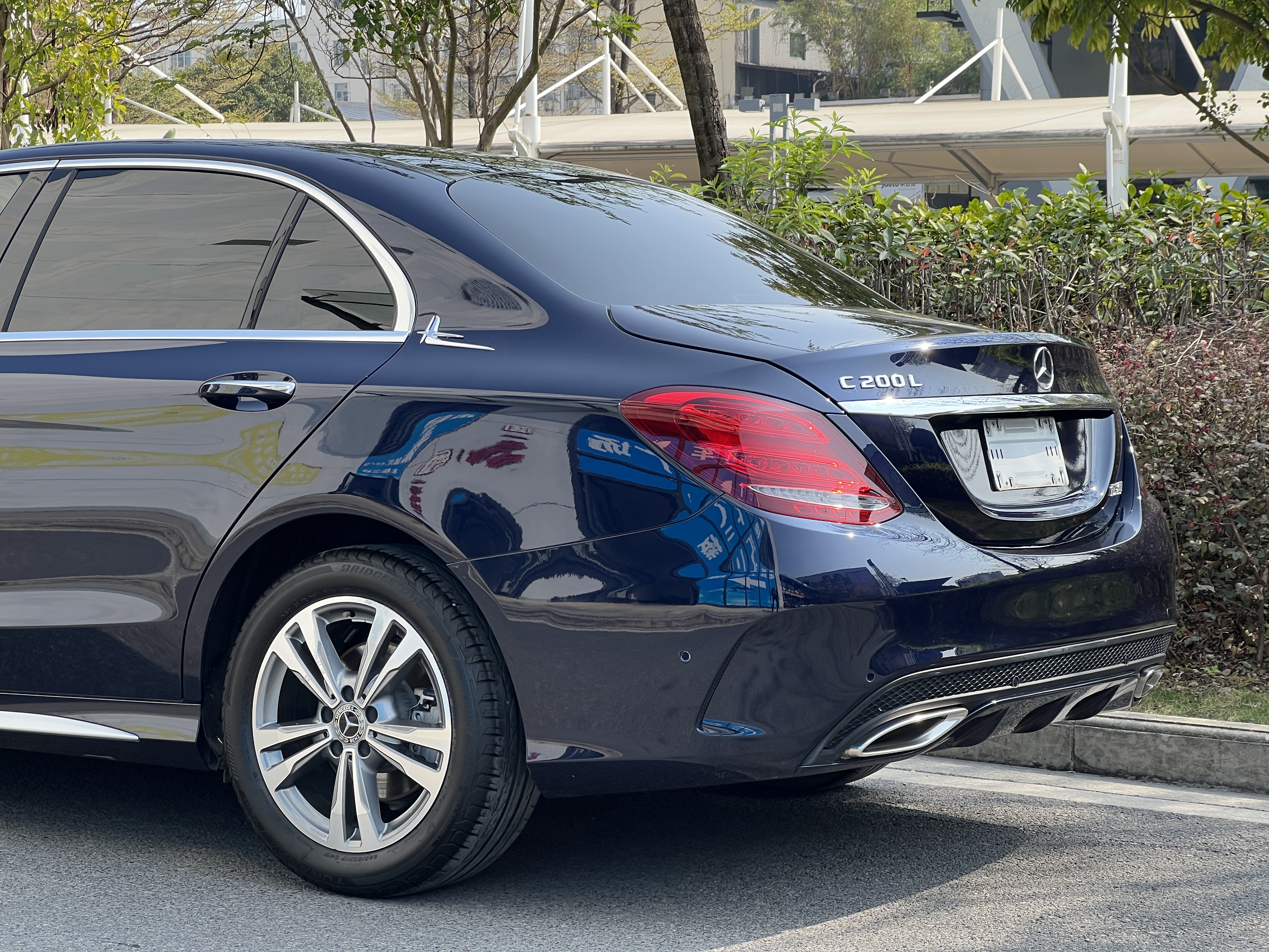 Mercedes-Benz C Class 2018 car image #11