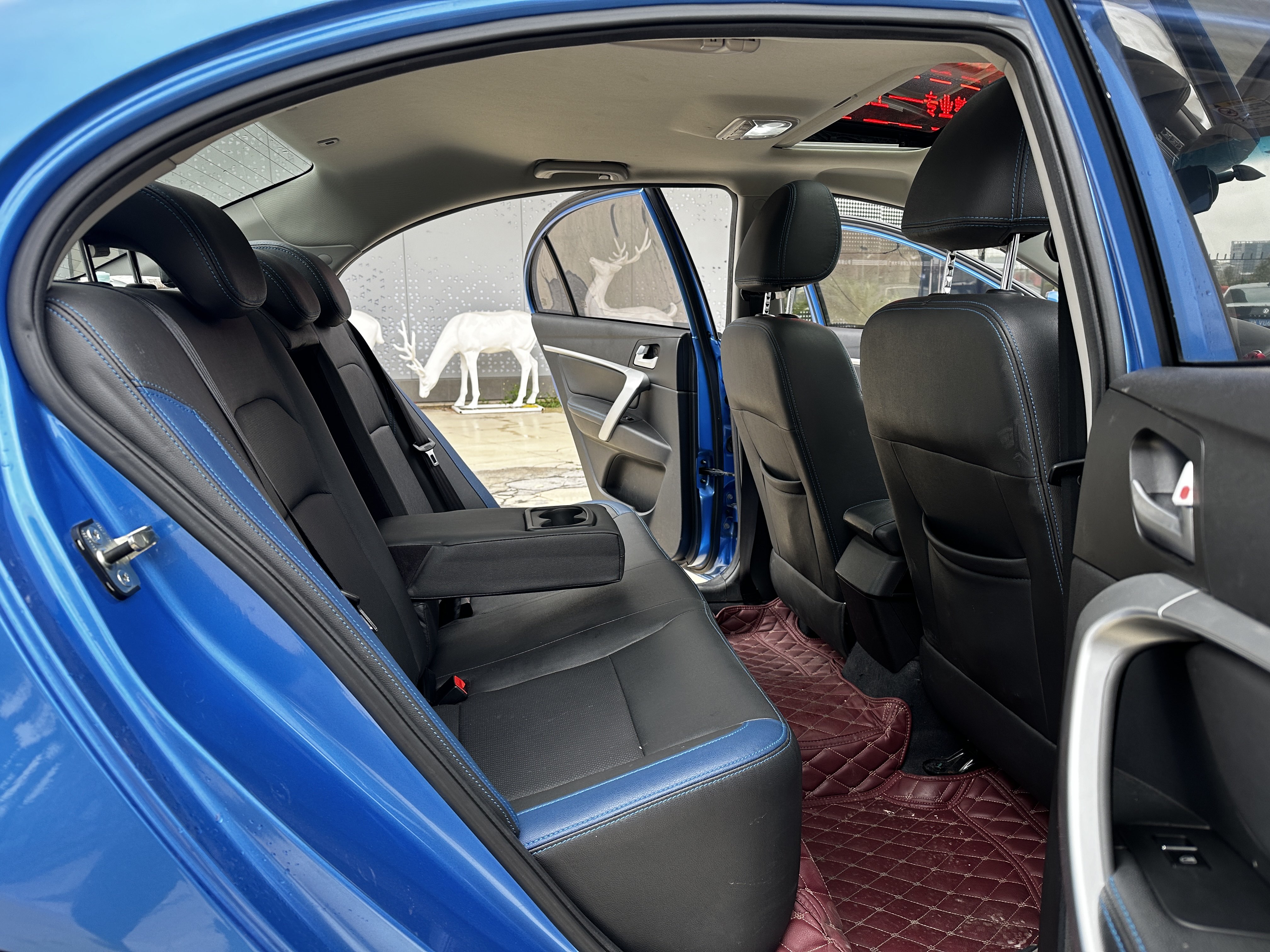 GEELY 2018 #11 GEELY 2018 car image #11