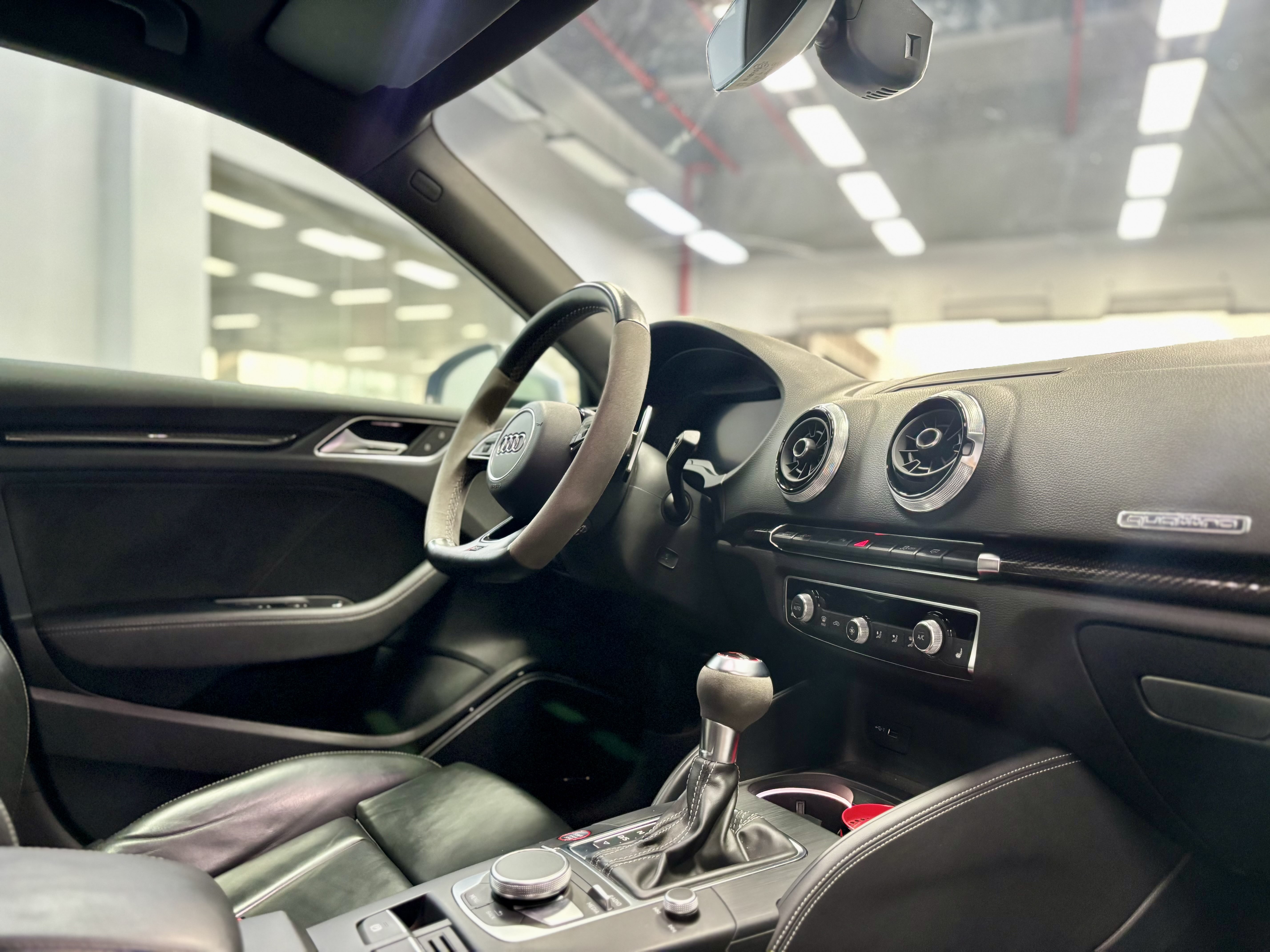 Audi RS 3 2018 #11 Audi RS 3 2018 car image #11