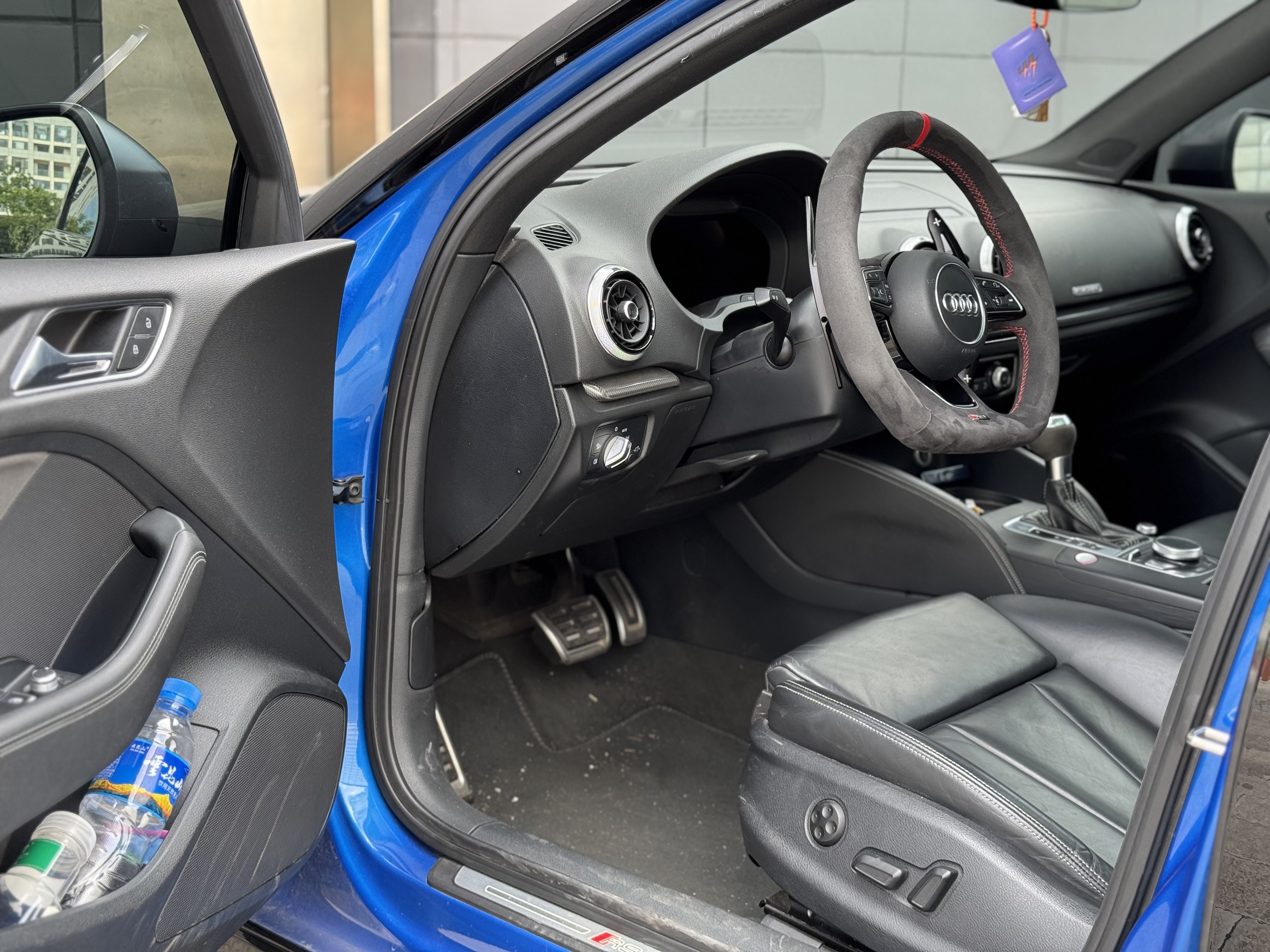 Audi RS 3 2018 car image #11