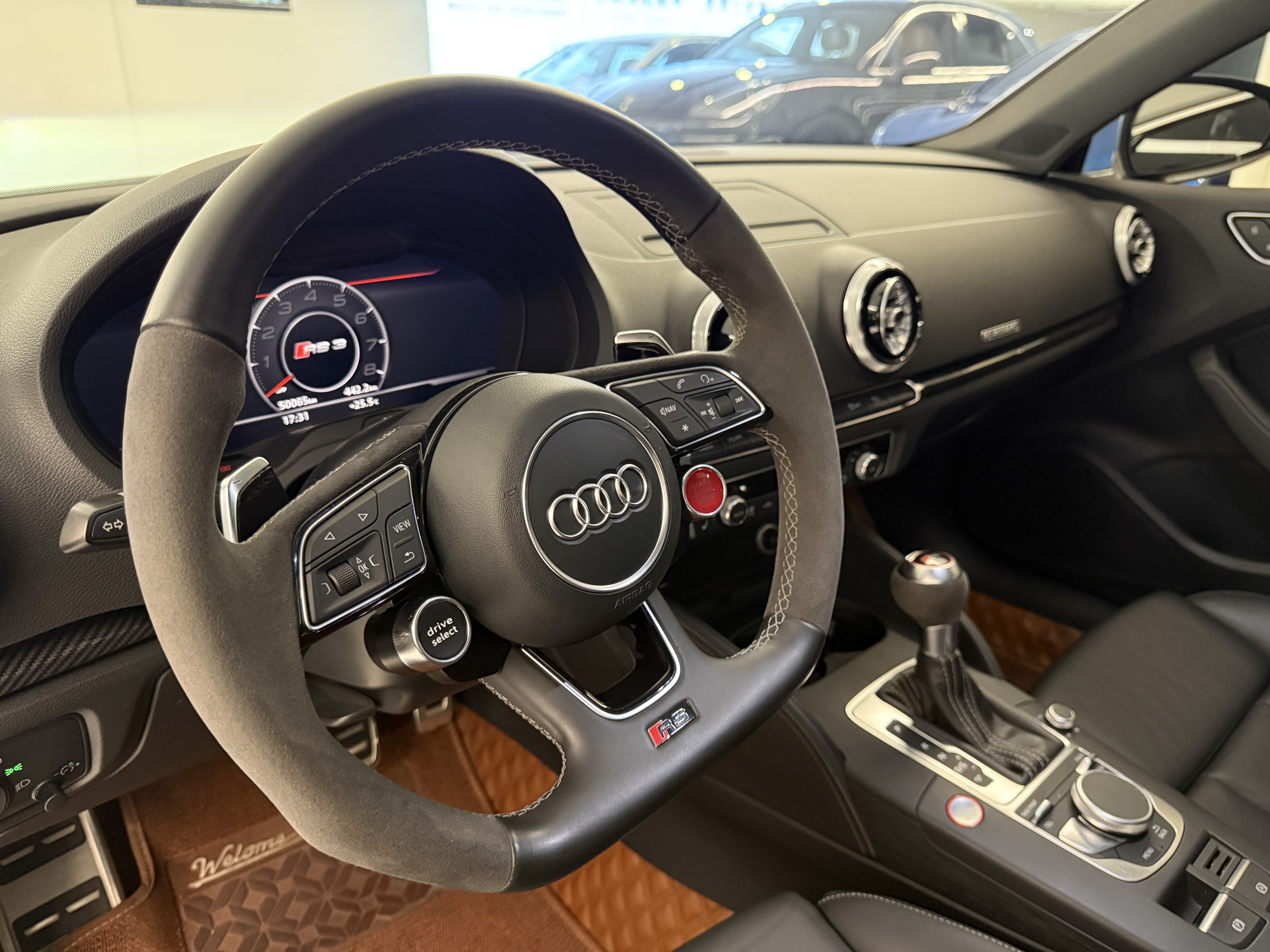 Audi RS 3 2018 car image #11