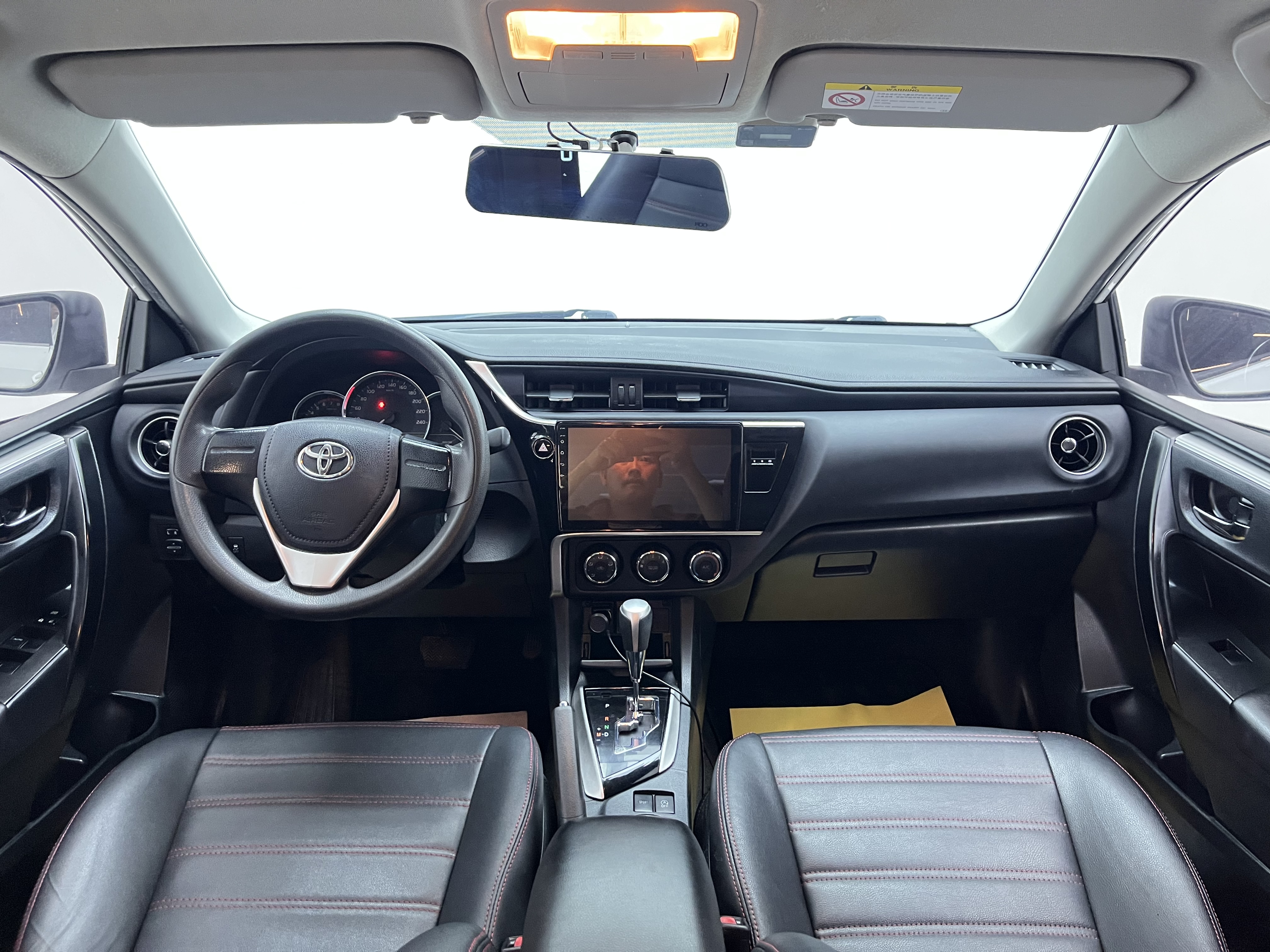 Corolla 2019 immagine di auto #11