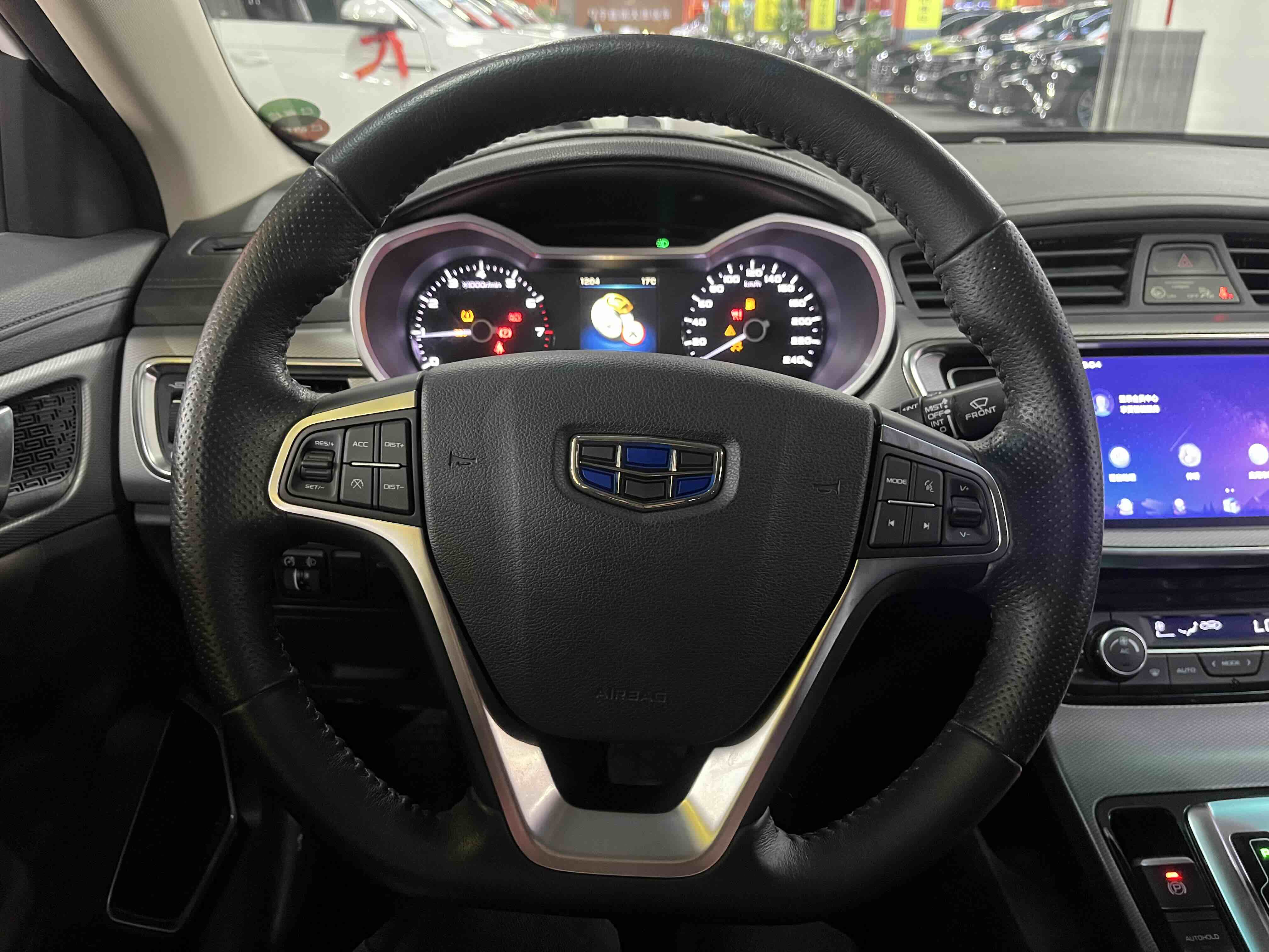 Emgrand GL 2018 #11 Emgrand GL 2018 car image #11