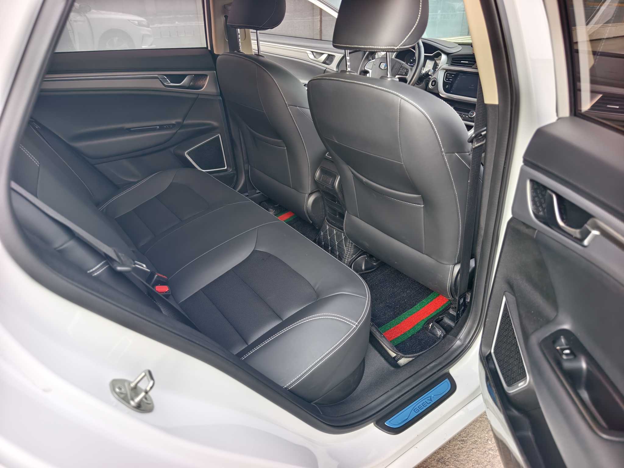 Emgrand GL 2019 car image #11
