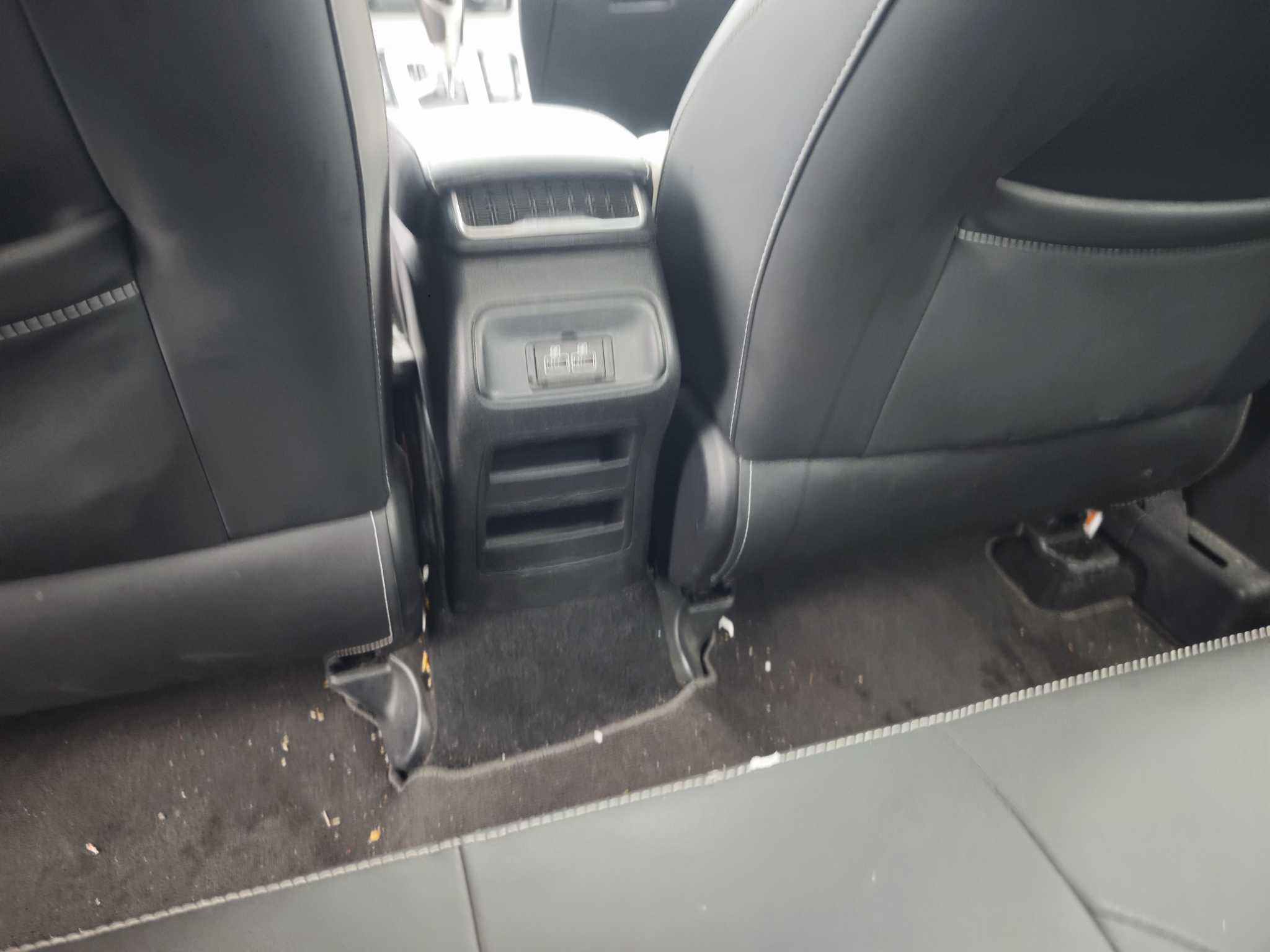 Emgrand GL 2018 #11 Emgrand GL 2018 car image #11