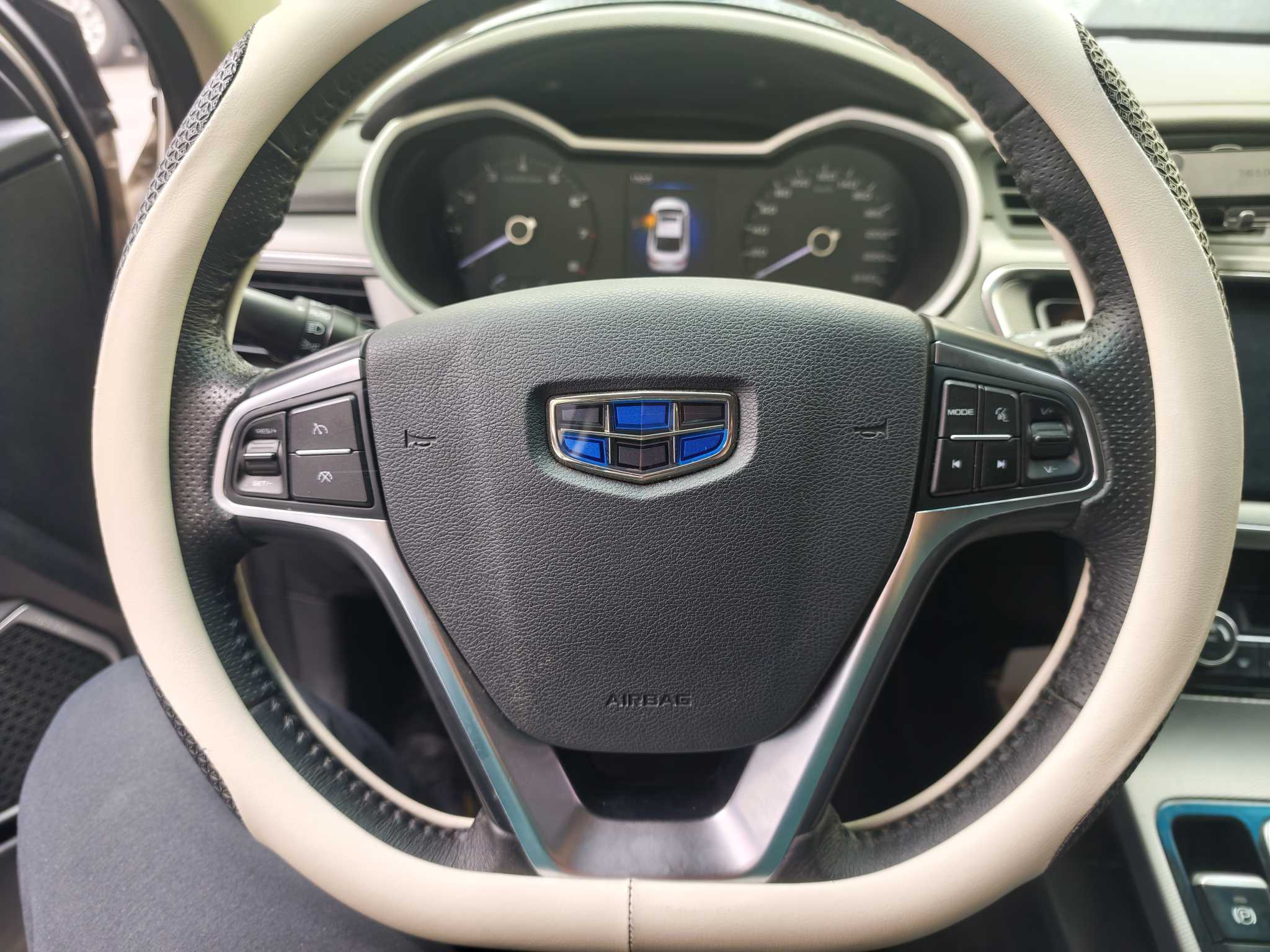 GEELY Emgrand GL 2019 car image #11