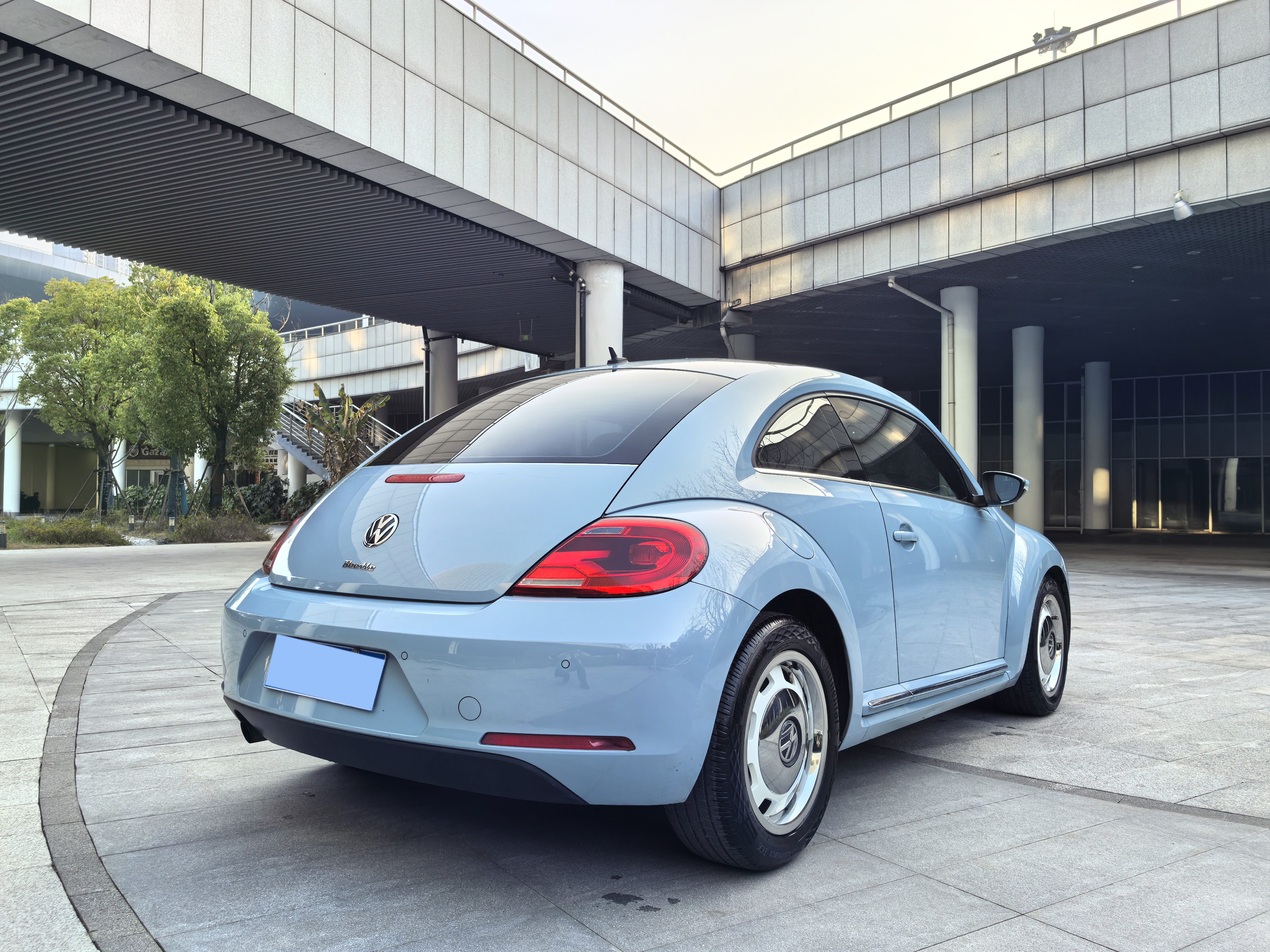 Volkswagen 2015 car image #11
