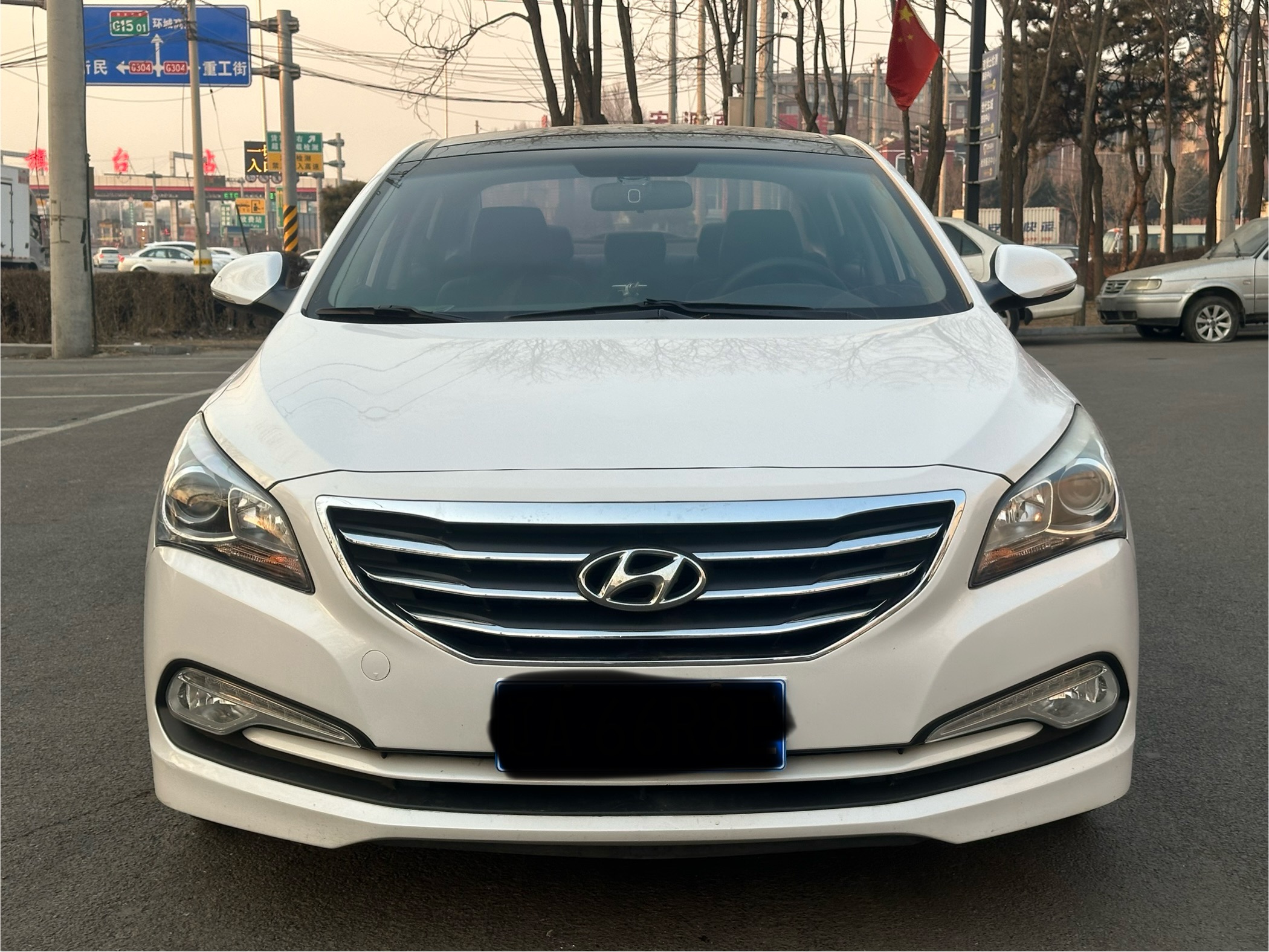 Hyundai Mistra 2015 car image #11
