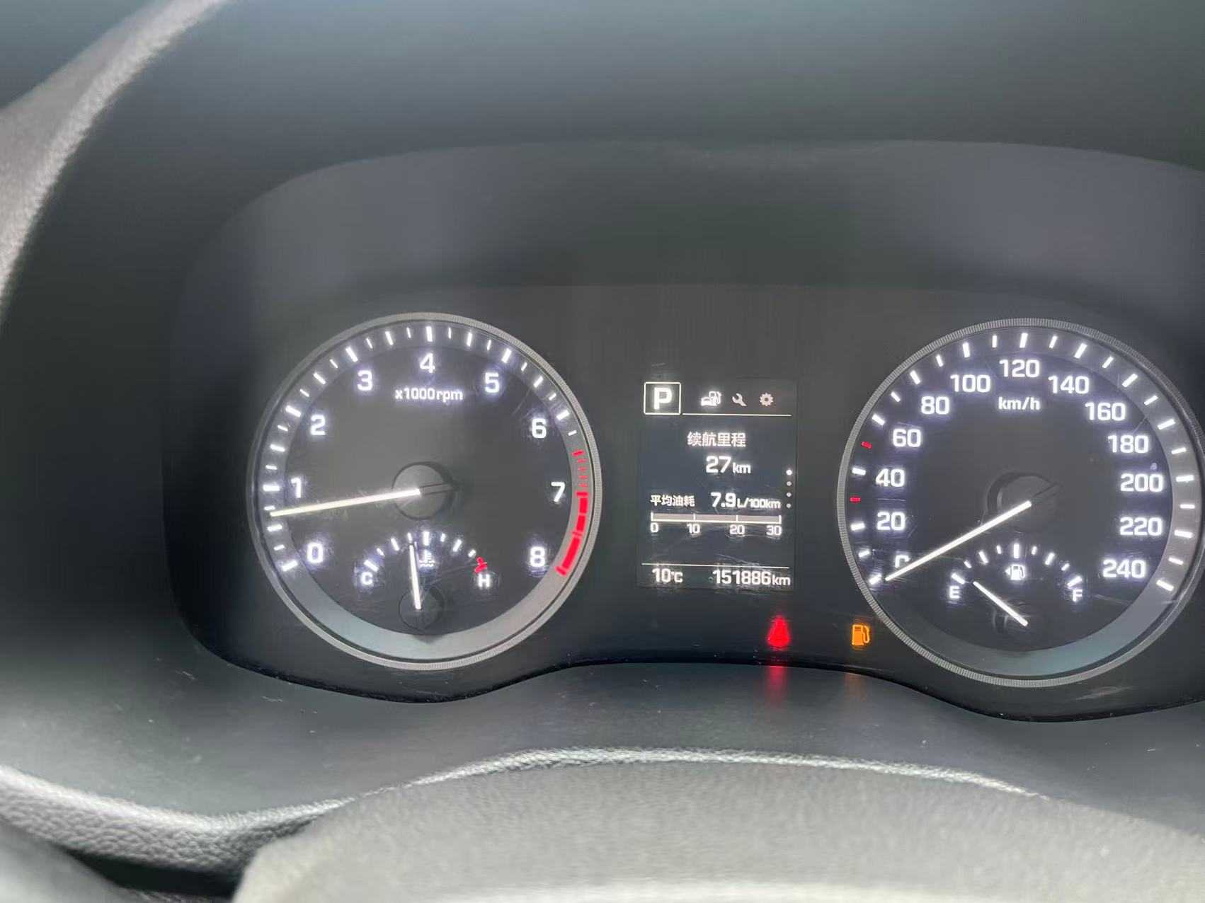 Hyundai Tucson 2017 immagine di auto #11