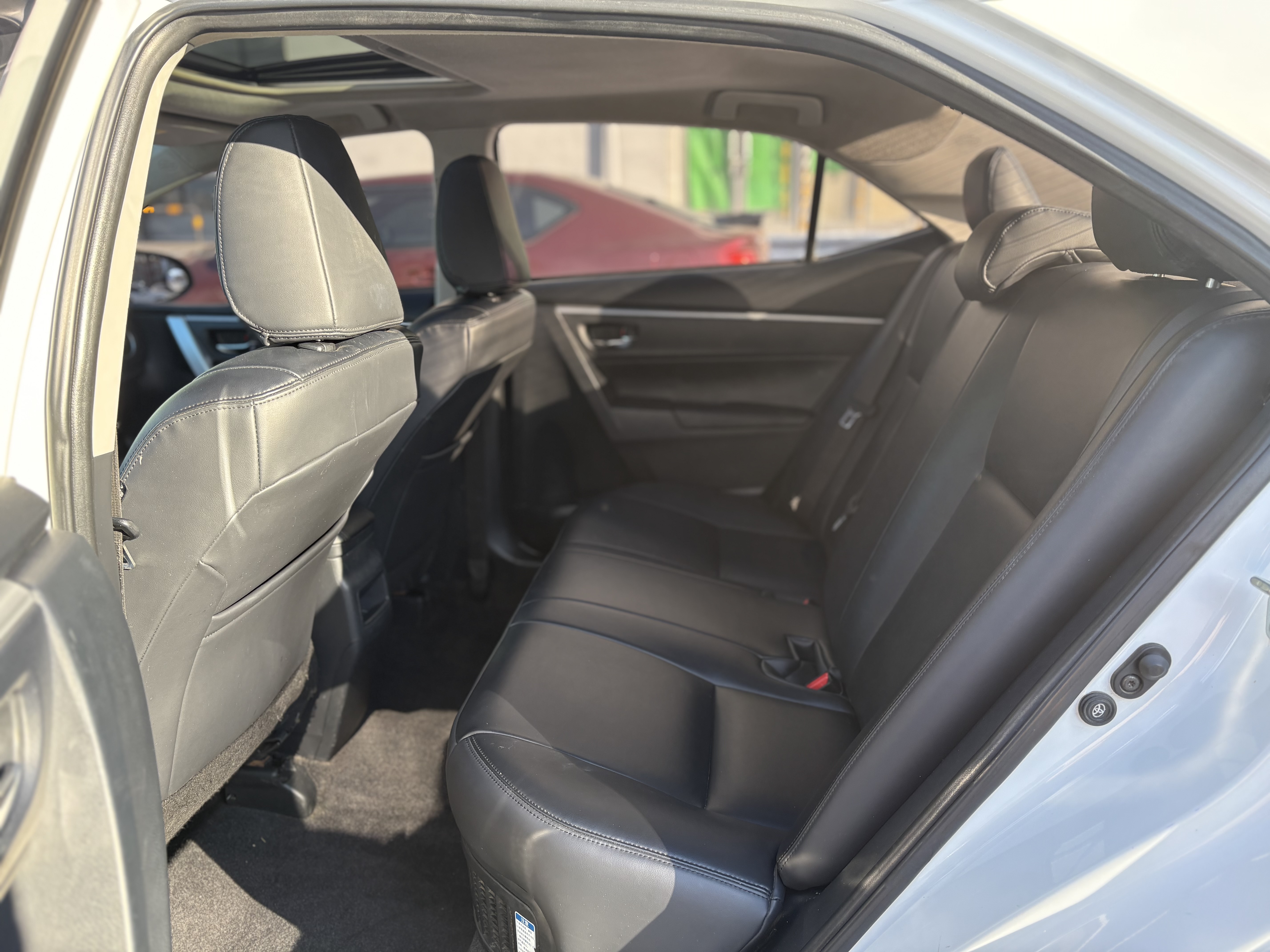 Toyota Corolla 2018 #11 Toyota Corolla 2018 car image #11