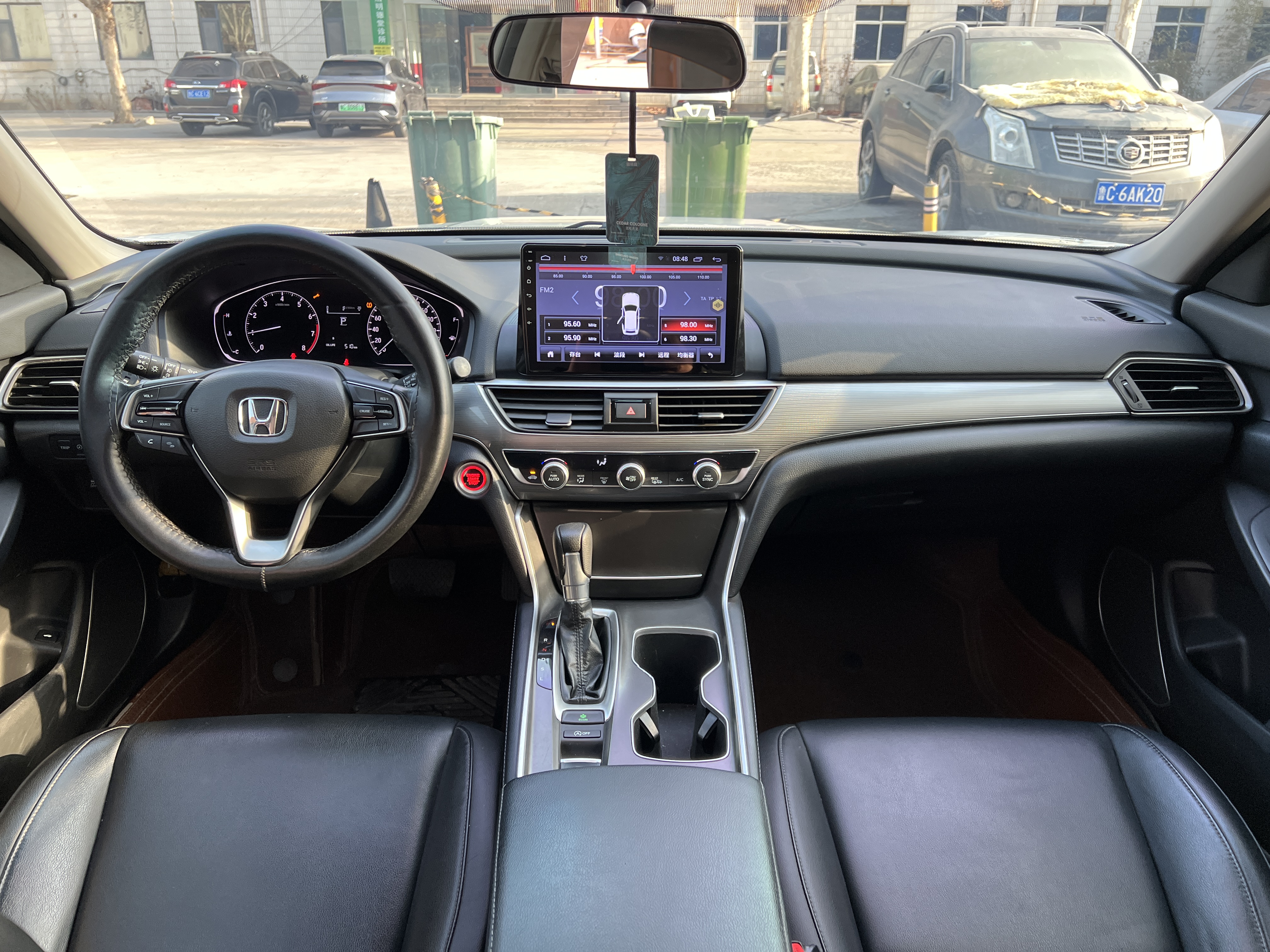 Honda Accord 2019 #11 Honda Accord 2019 car image #11