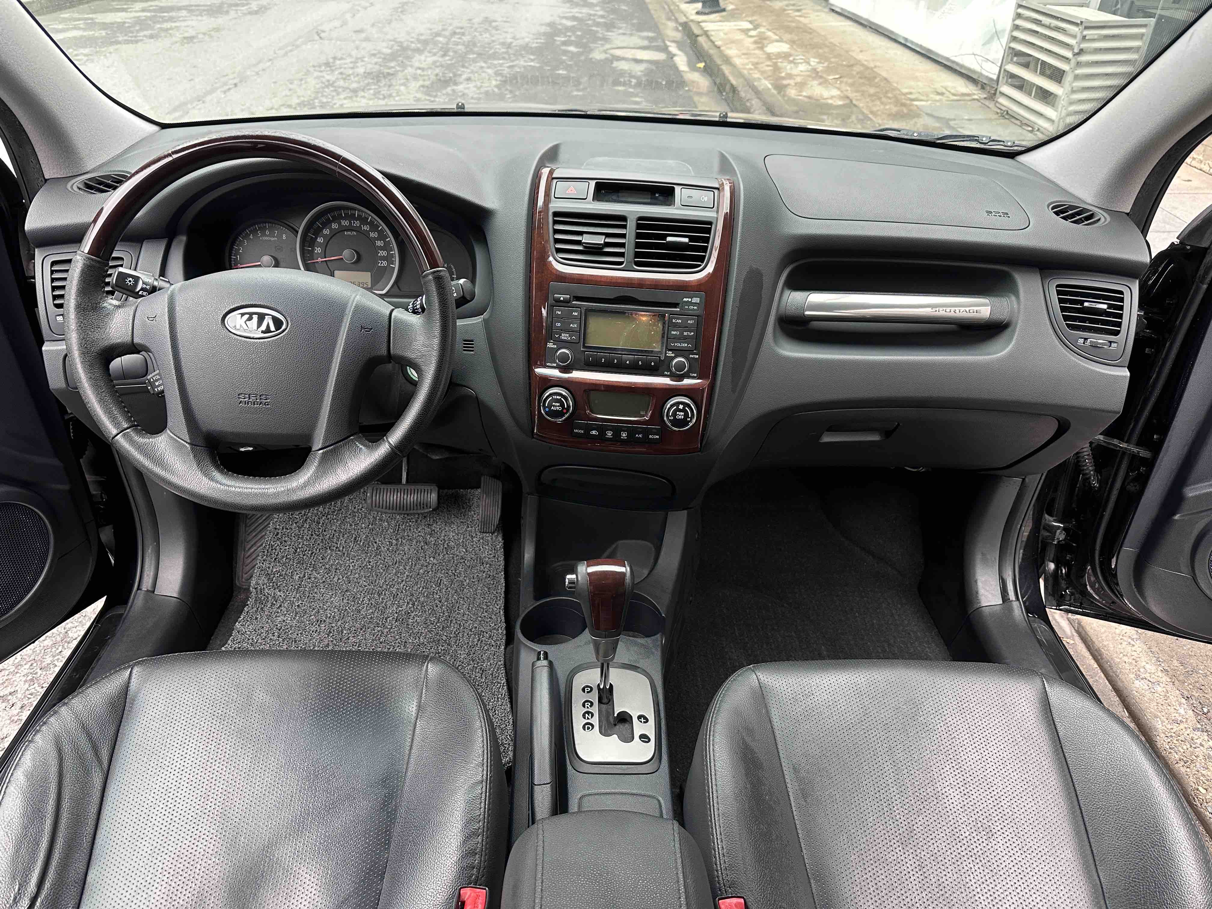 Kia Sportage 2010 immagine di auto #11