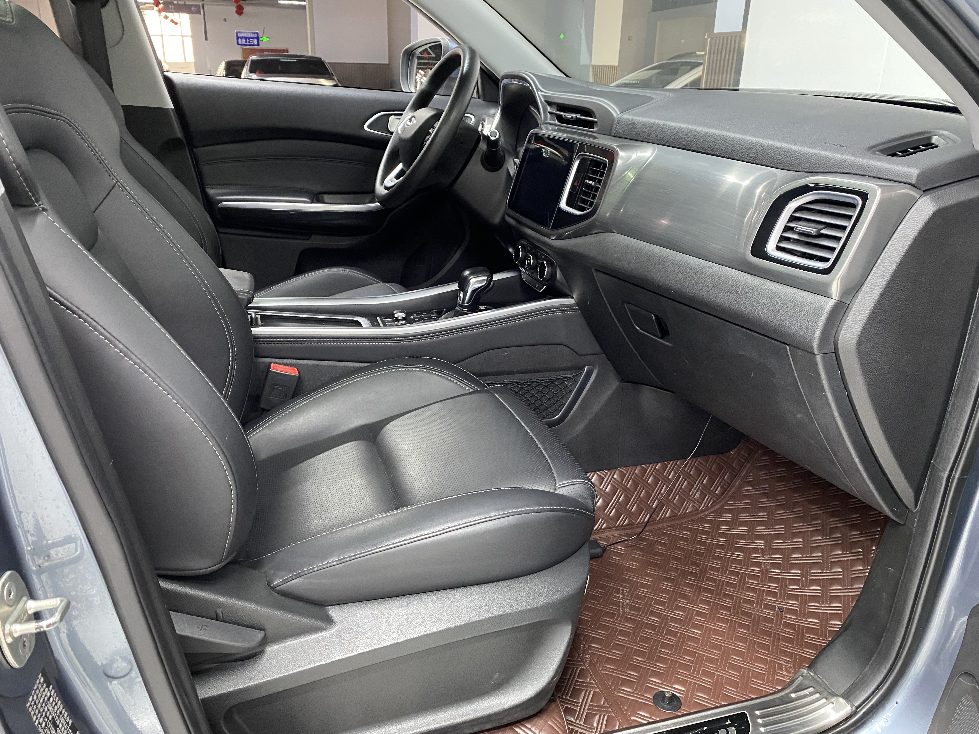 Tiggo 8 2018 car image #11