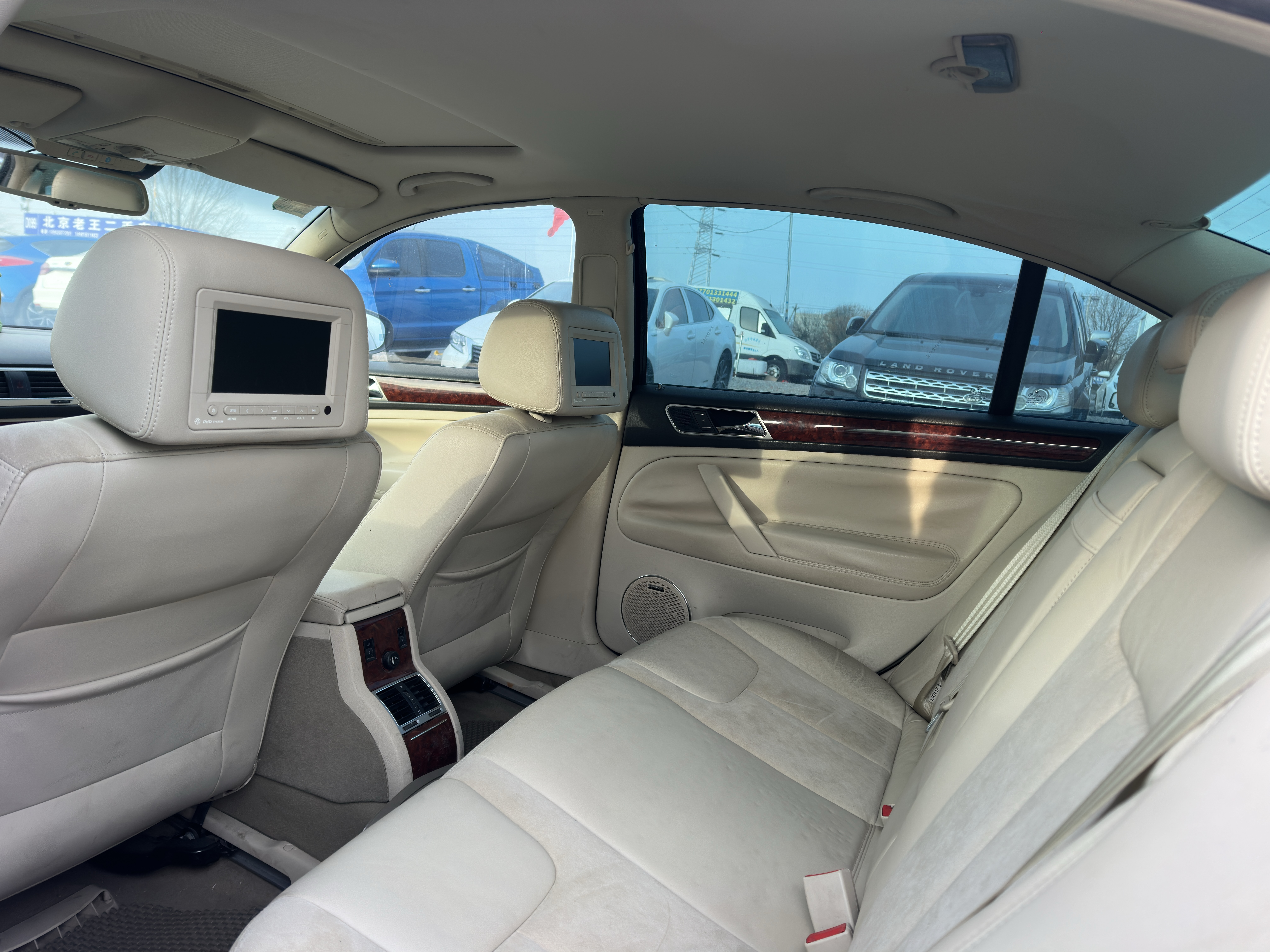 Volkswagen Passat Lingyu 2010 car image #11