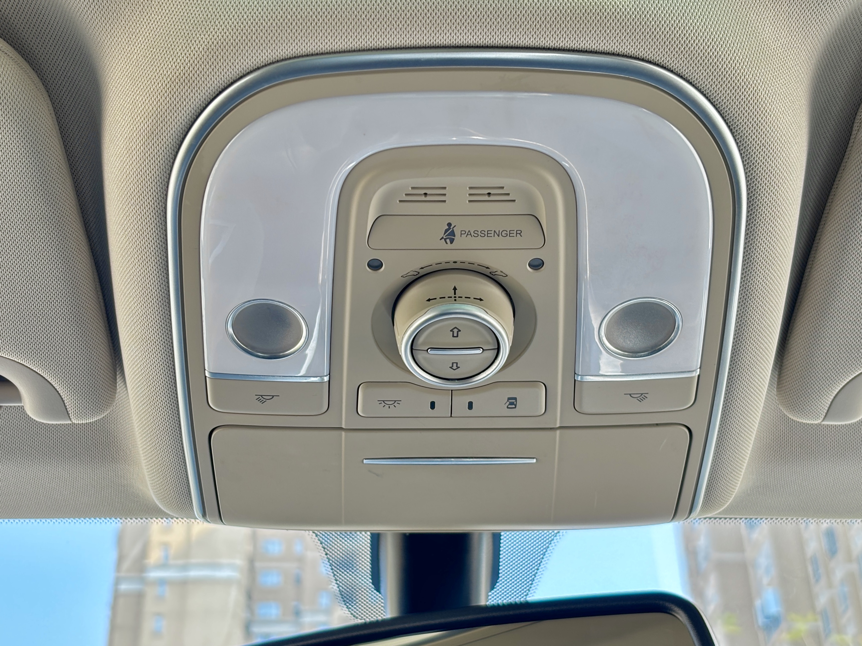 BYD Yuan New Energy 2018 car image #11