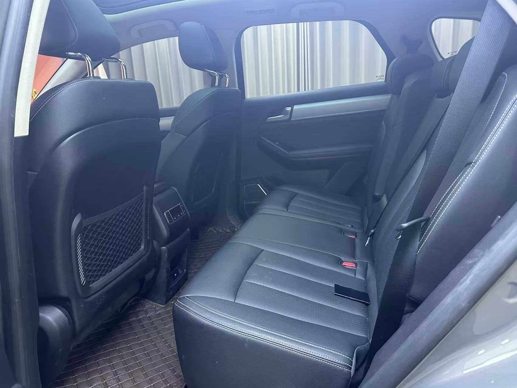 BYD Tang 2019 #11 BYD Tang 2019 car image #11