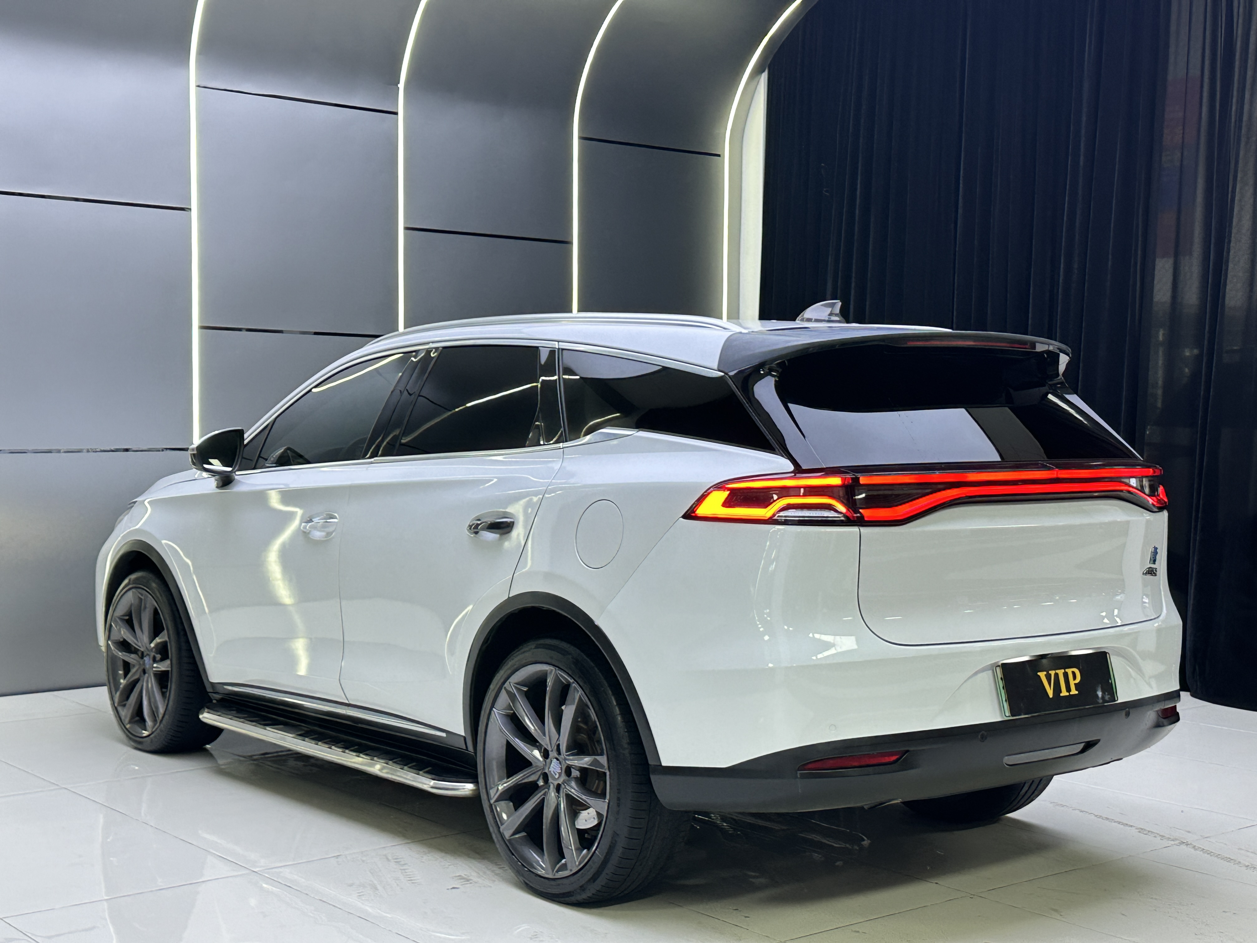 BYD Tang New Energy 2018 #11 BYD Tang New Energy 2018 car image #11