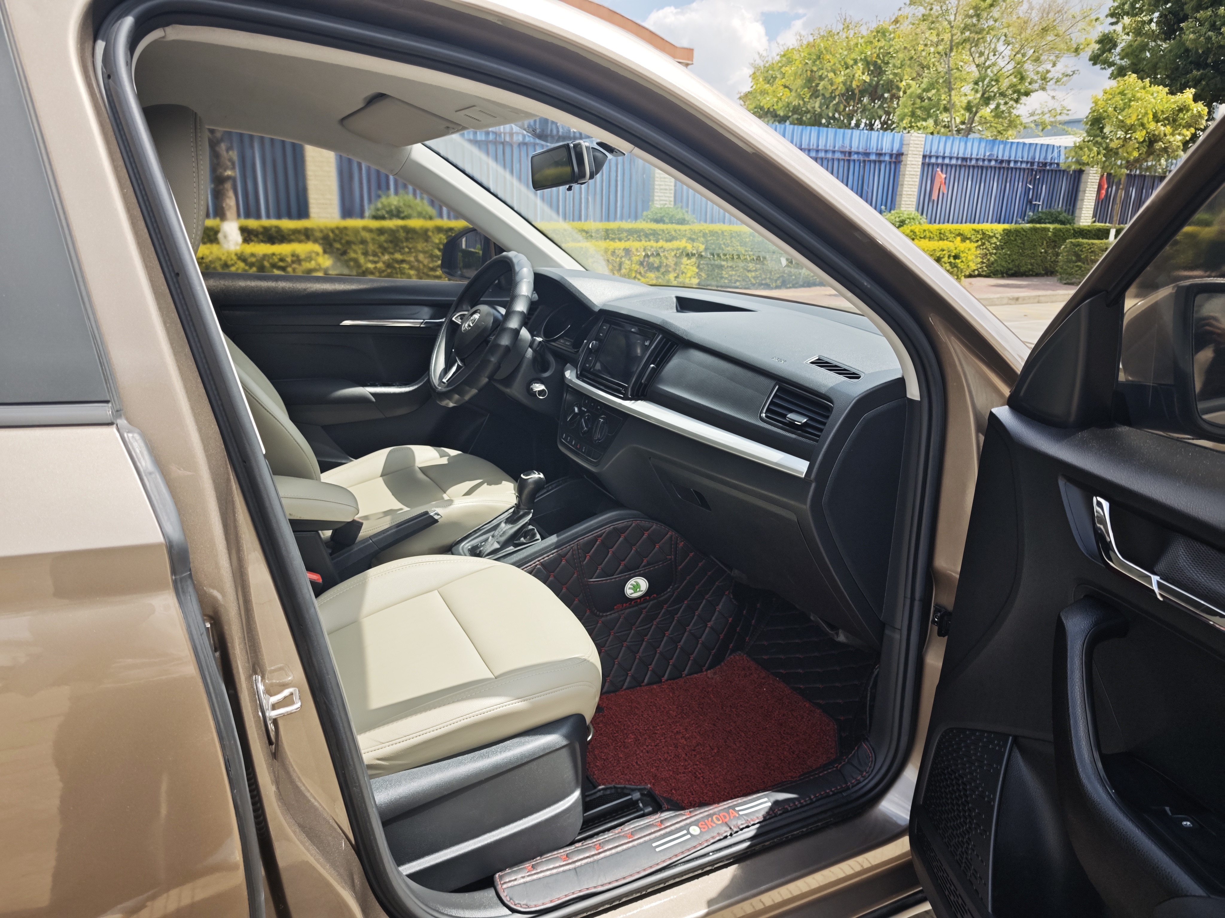 Skoda Kamiq 2019 car image #11