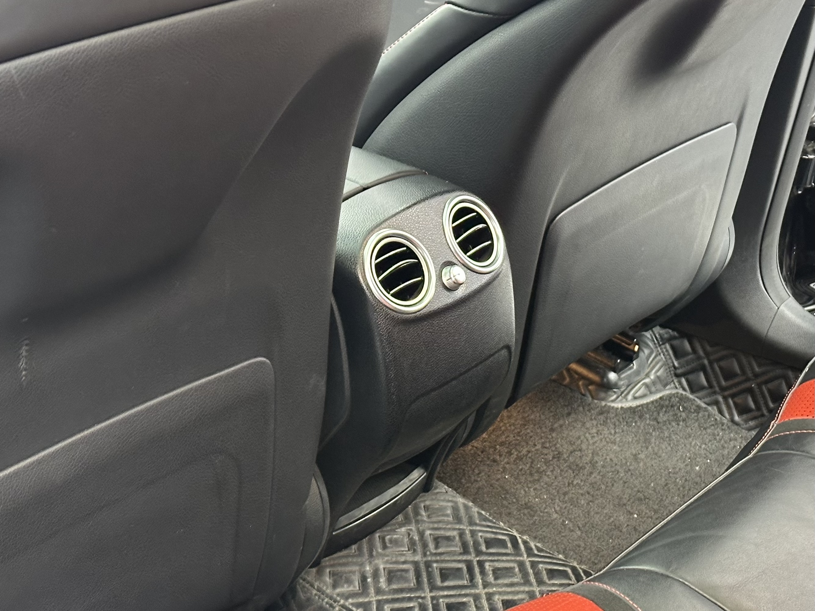 Mercedes-Benz GLC Coupe AMG 2019 image de voiture #11