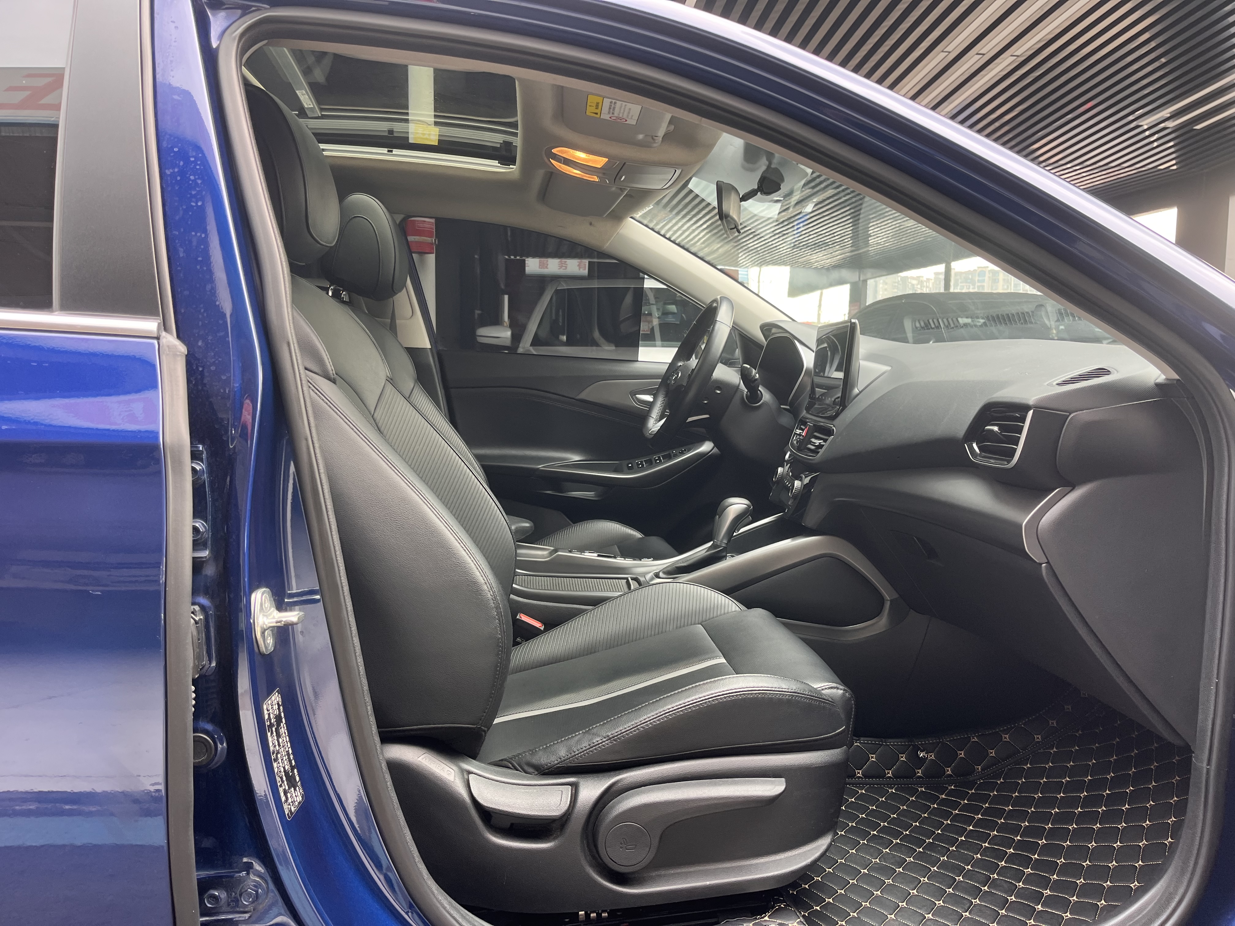 Hyundai Lafesta 2019 car image #11