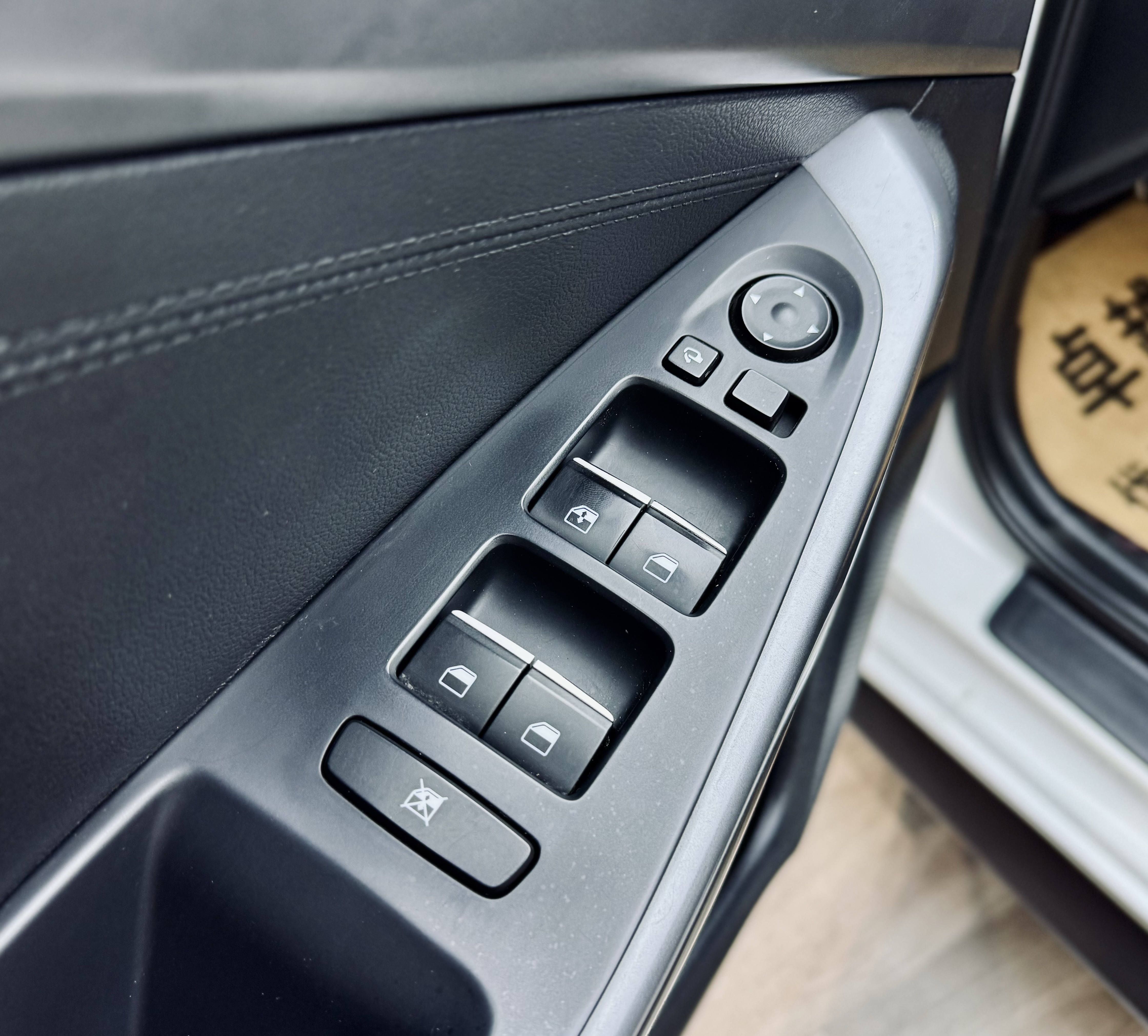 Hyundai Lafesta 2021 car image #11