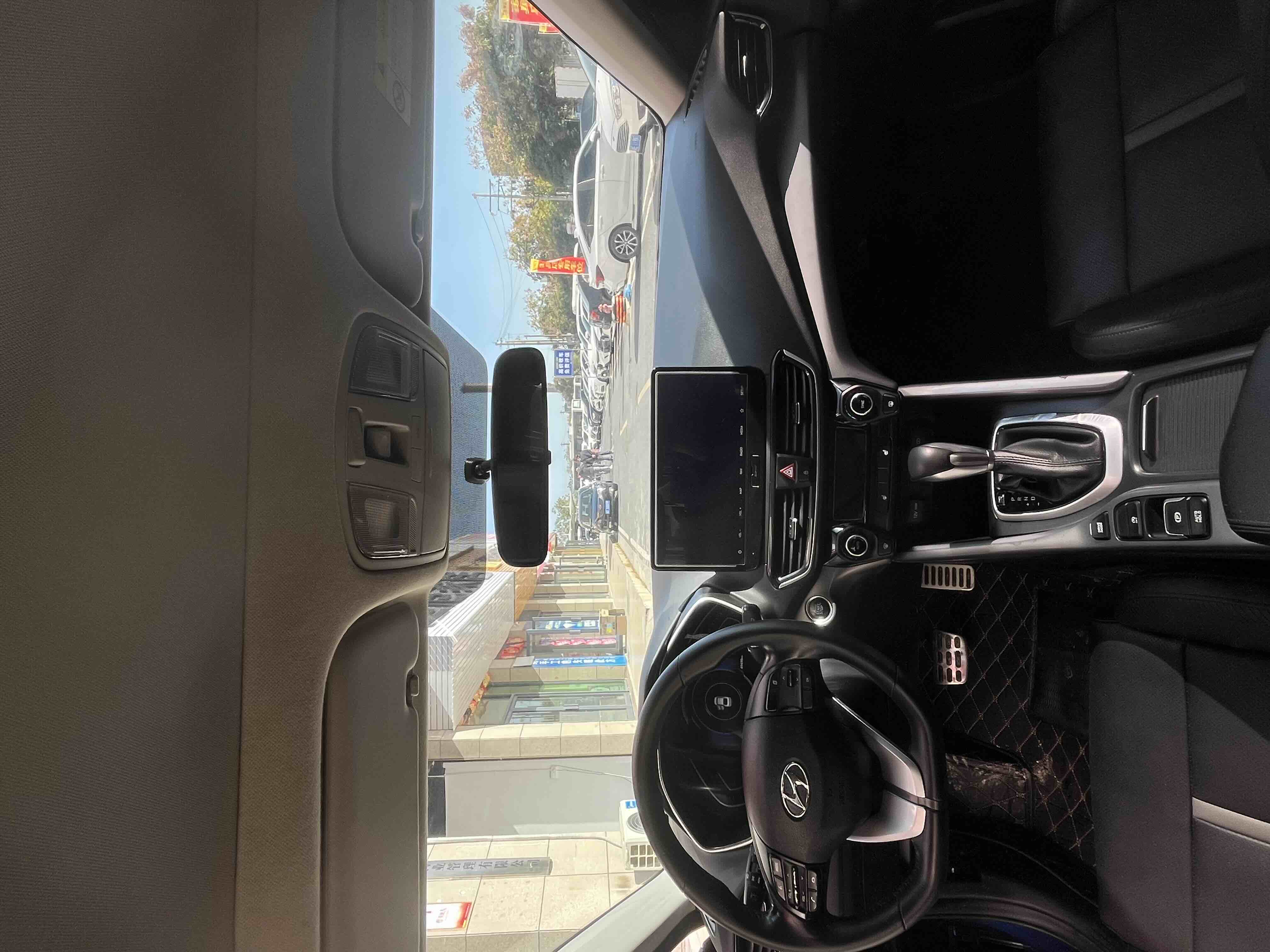 Hyundai Lafesta 2020 immagine di auto #11