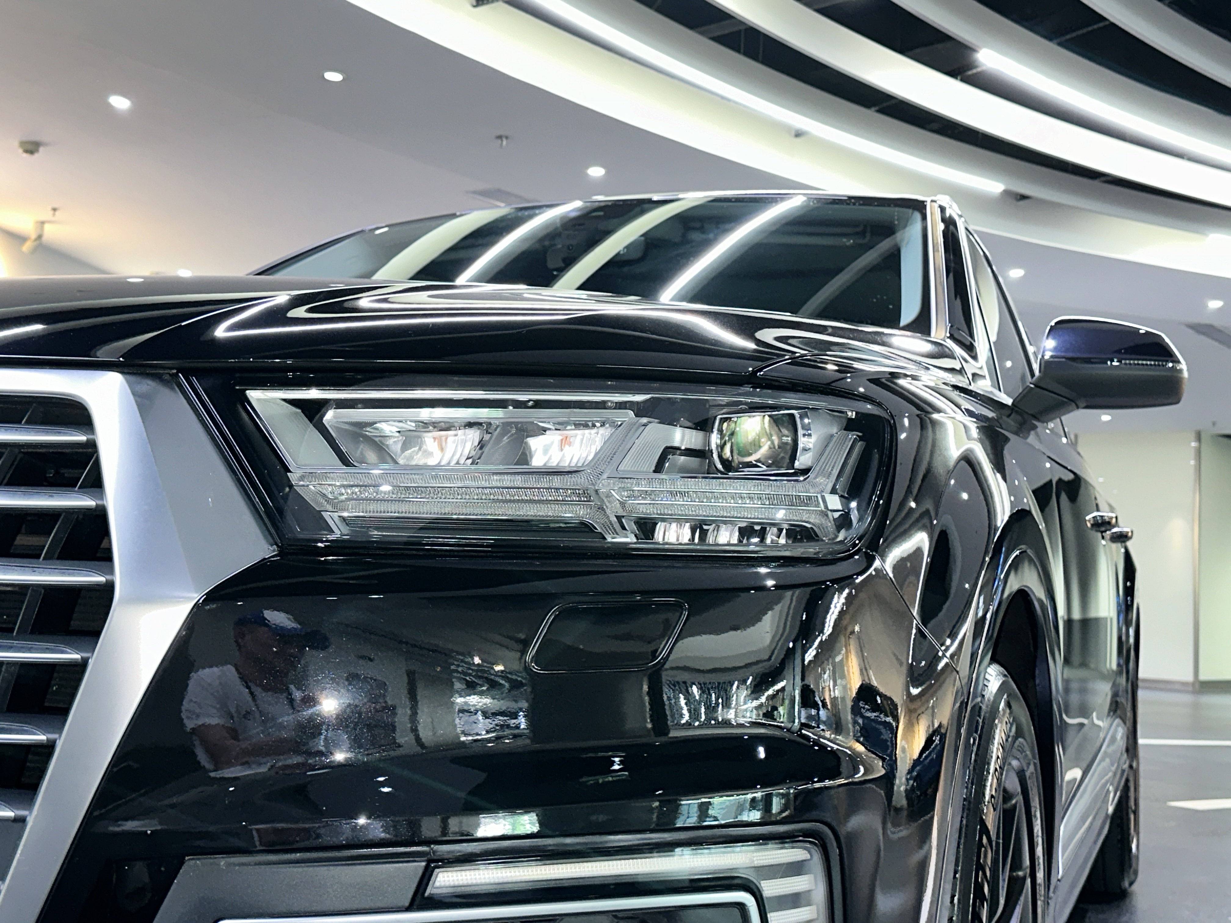 Audi Q7 New Energy 2019 car image #11