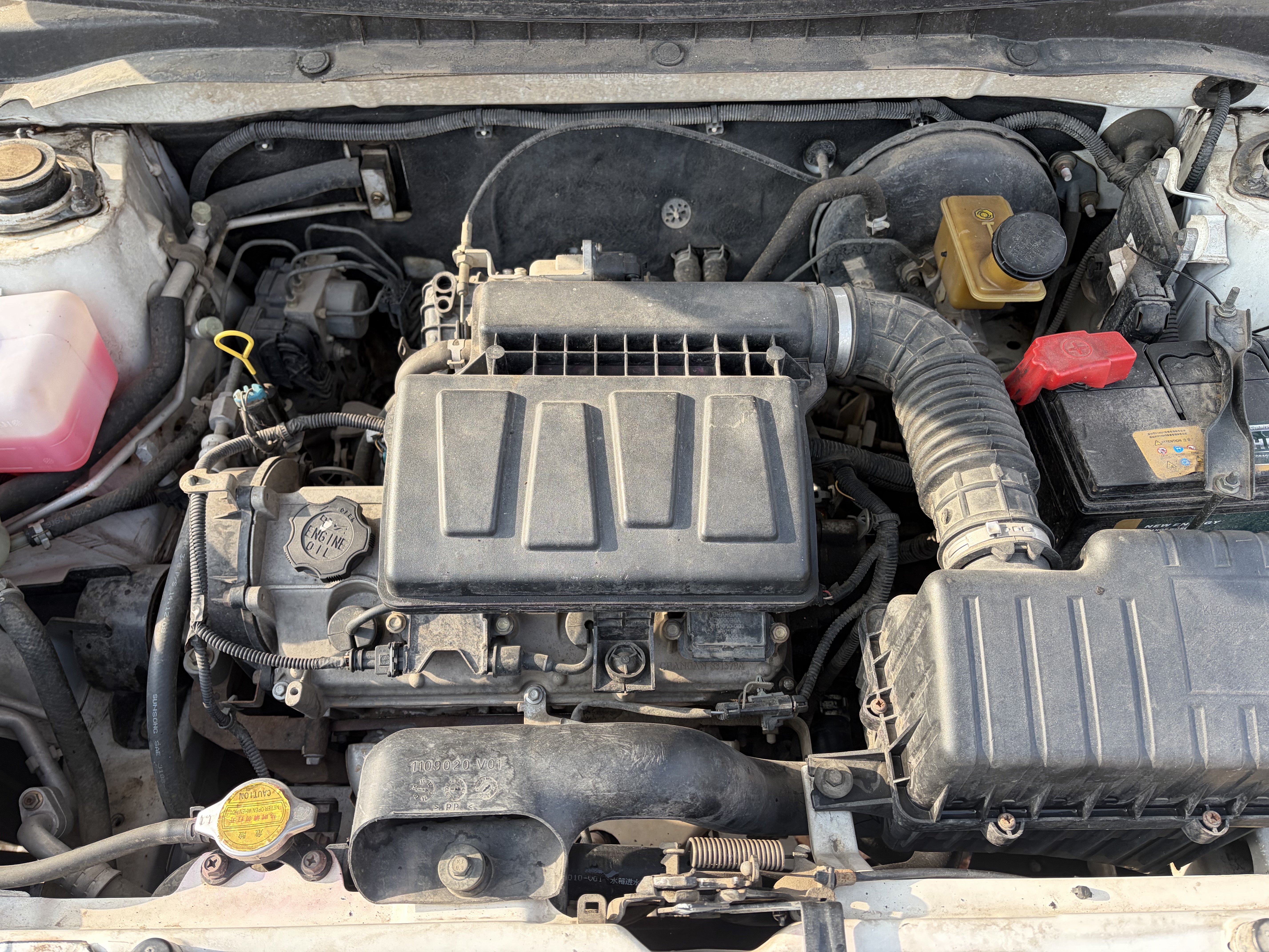 Changan Alsvin V3 2015 #11 Changan Alsvin V3 2015 car image #11