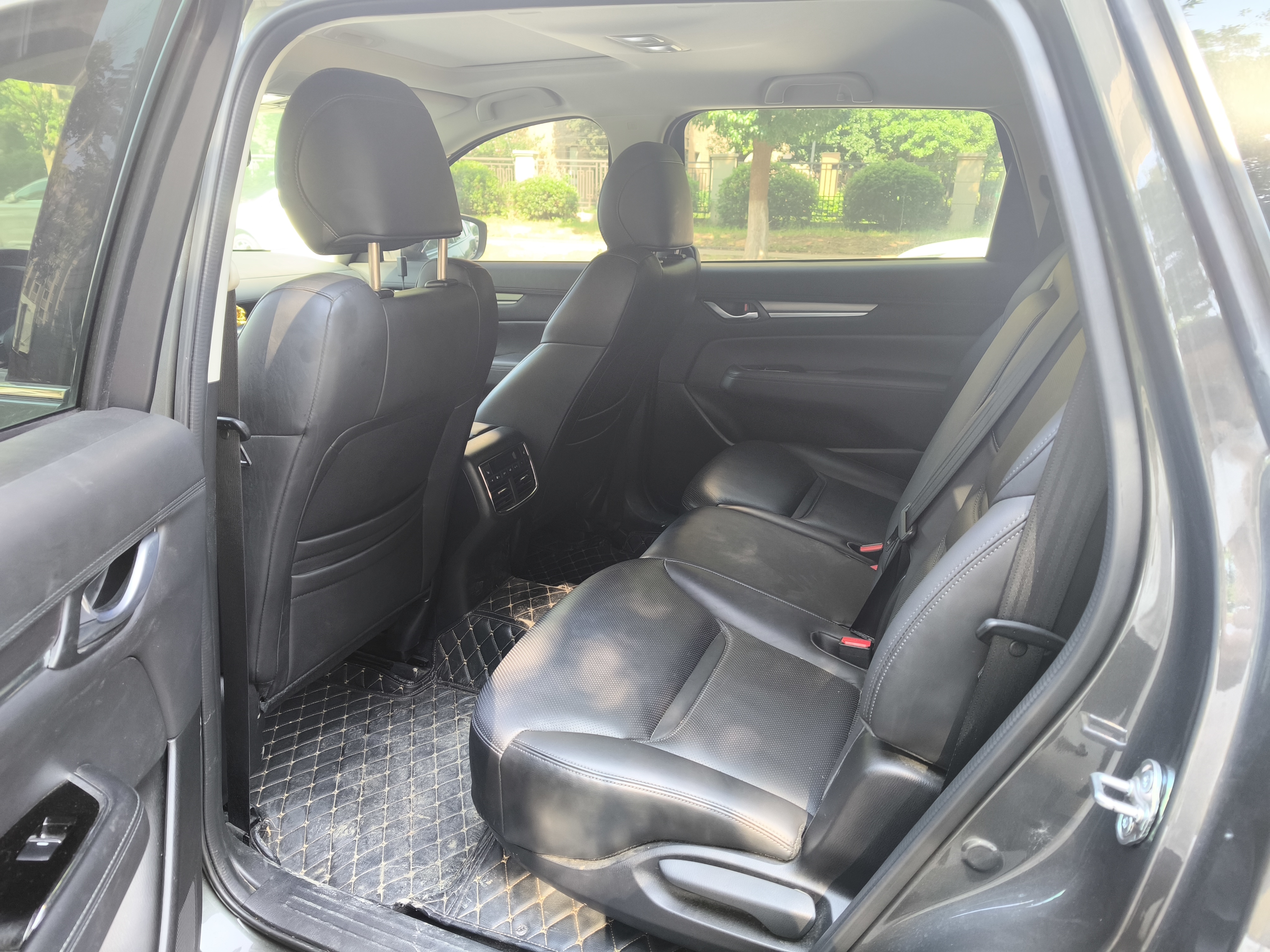 Mazda CX-8 2019 car image #11