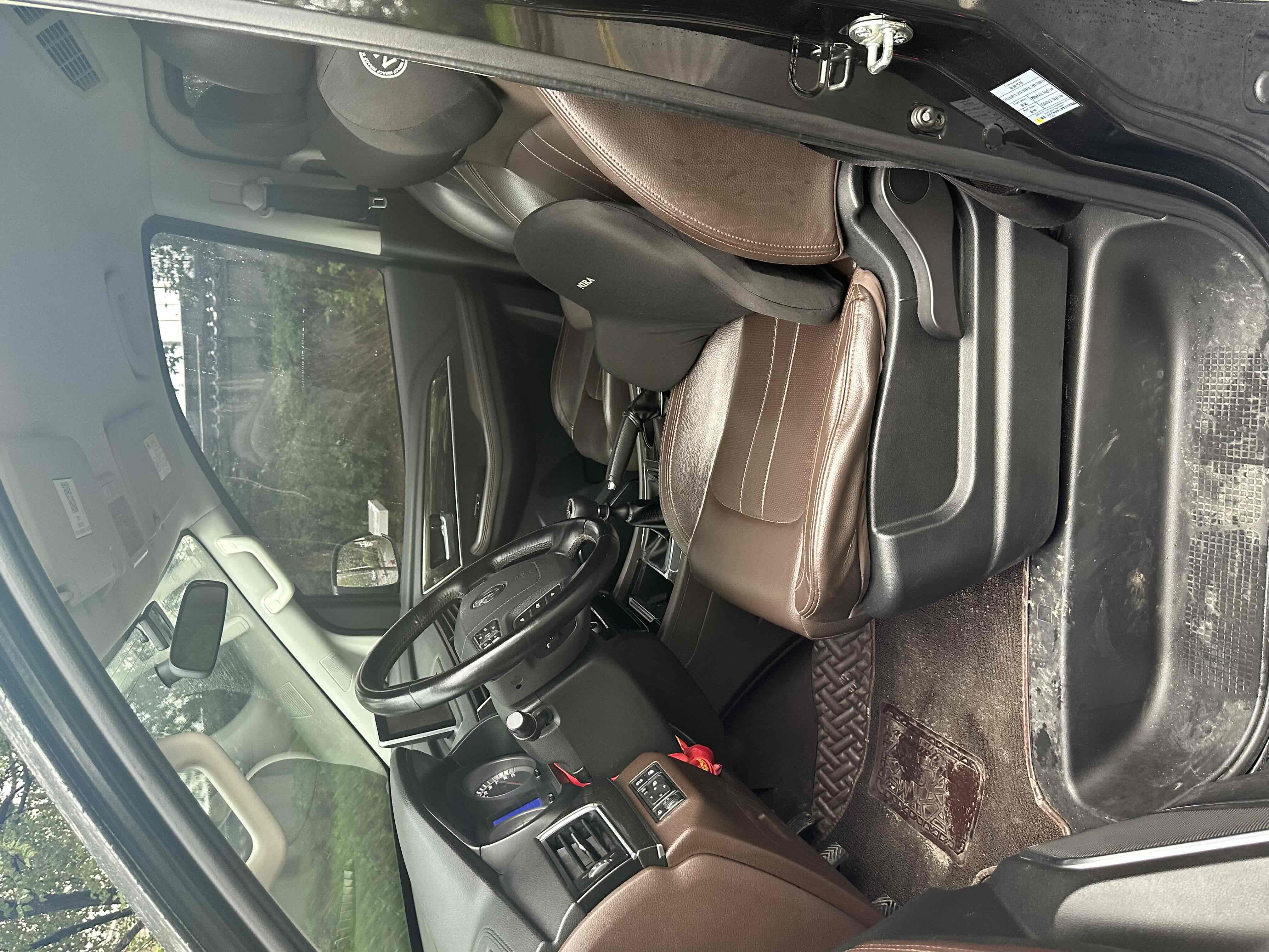 Forthing M6 2020 imagen de coche #11