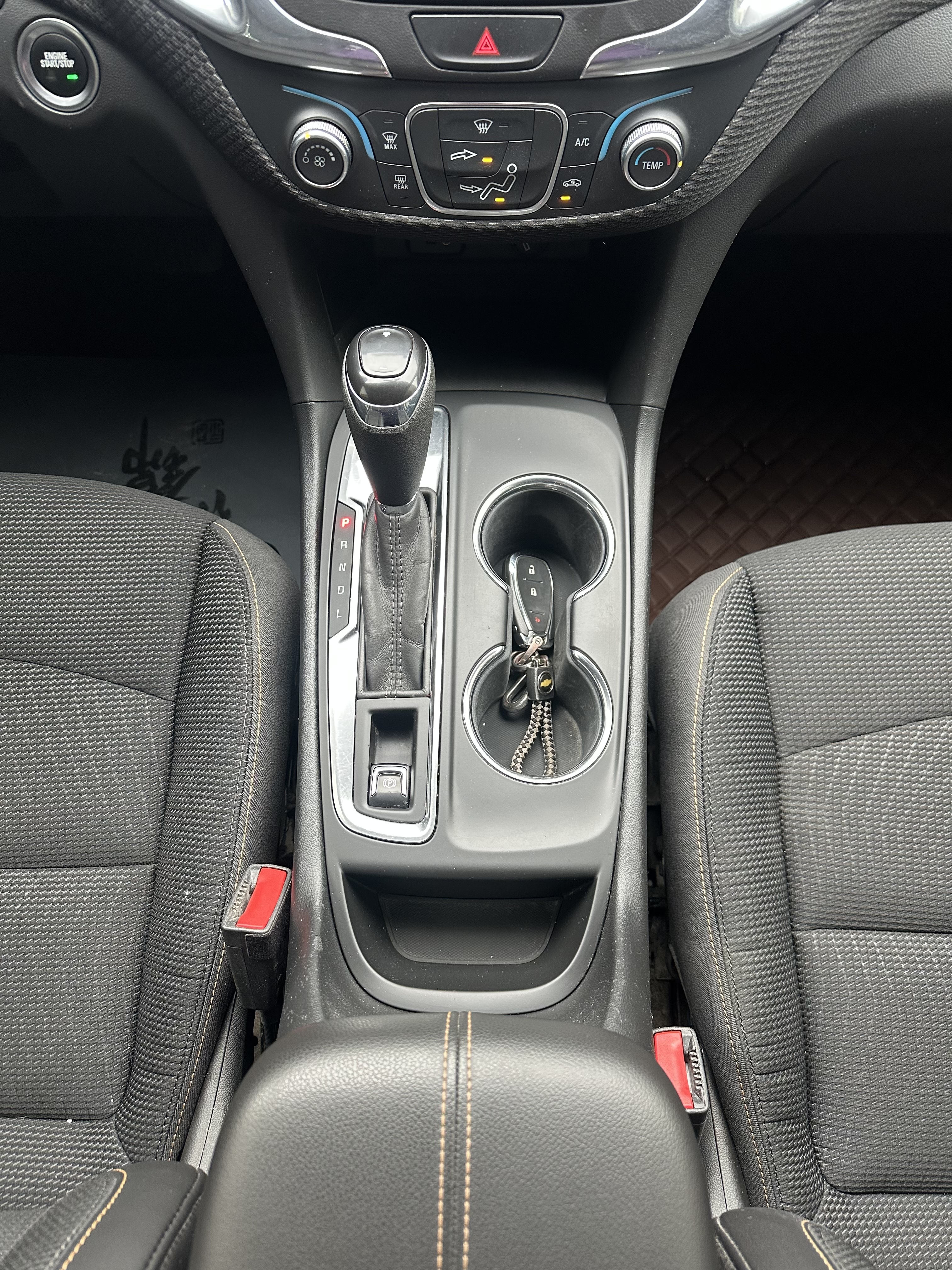 Chevrolet Equinox 2019 car image #11