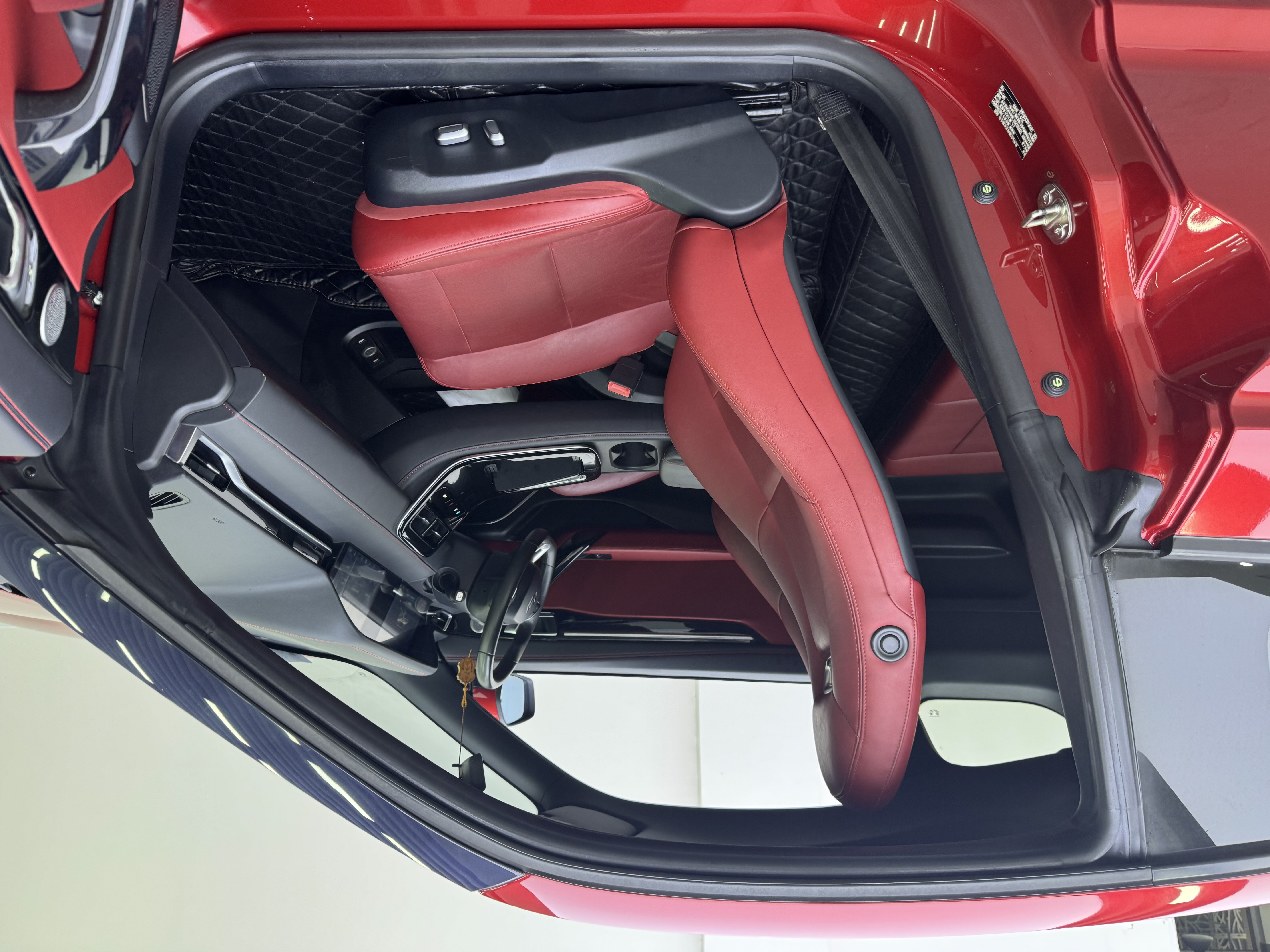 零跑汽车 零跑S01 2021 汽车图片 #11