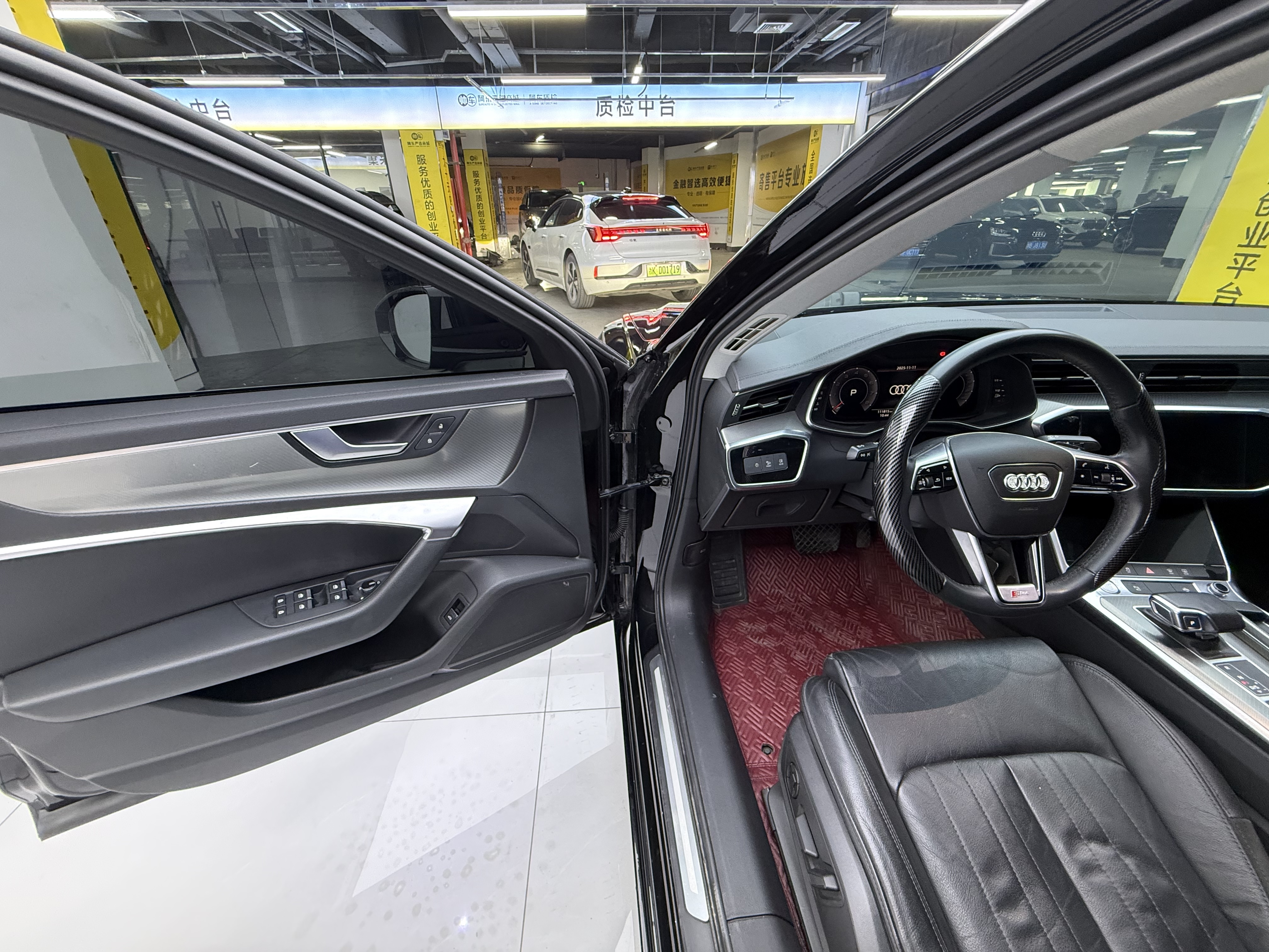 Audi A6L 2020 car image #11