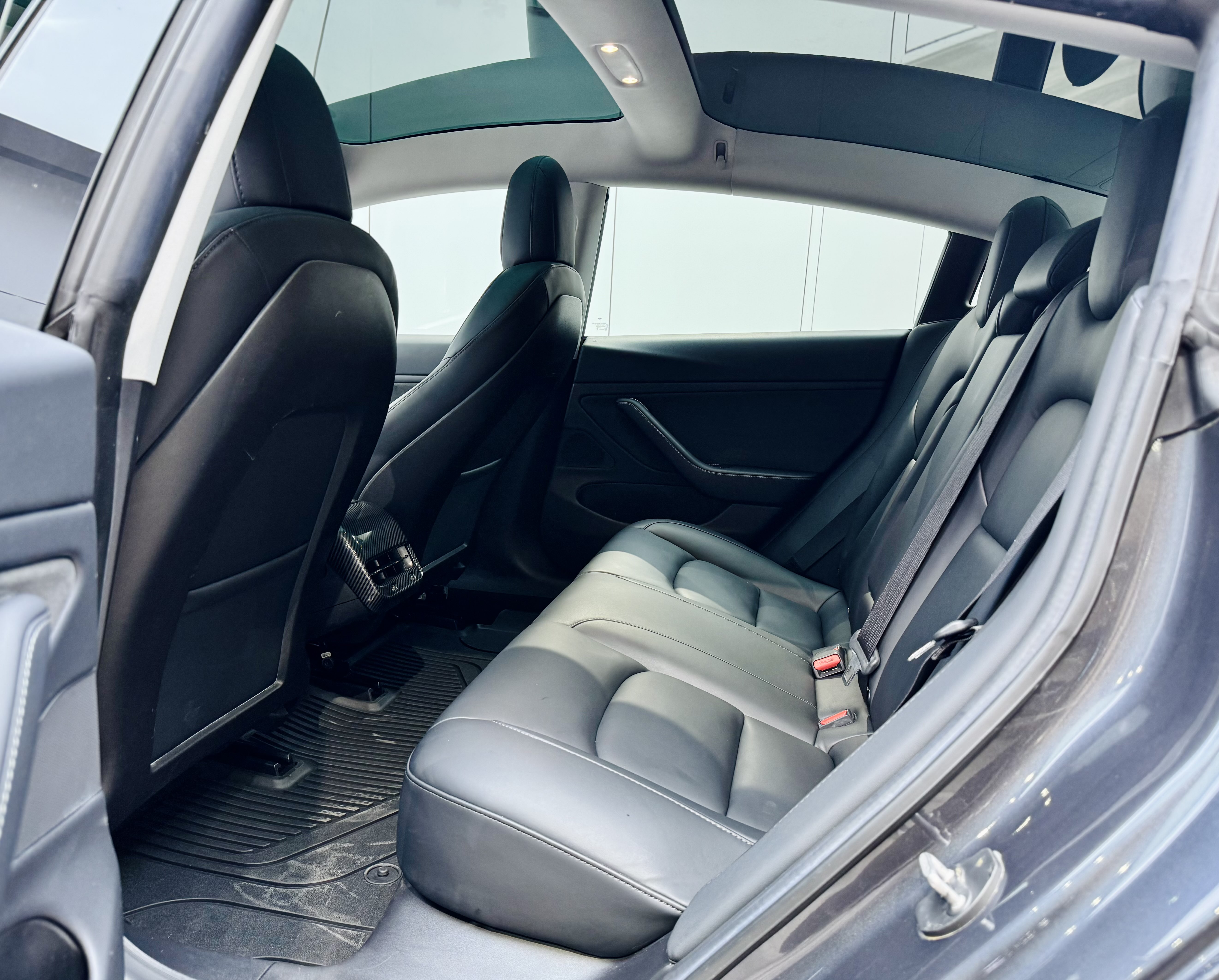 特斯拉 Model 3(进口) 2019 汽车图片 #11