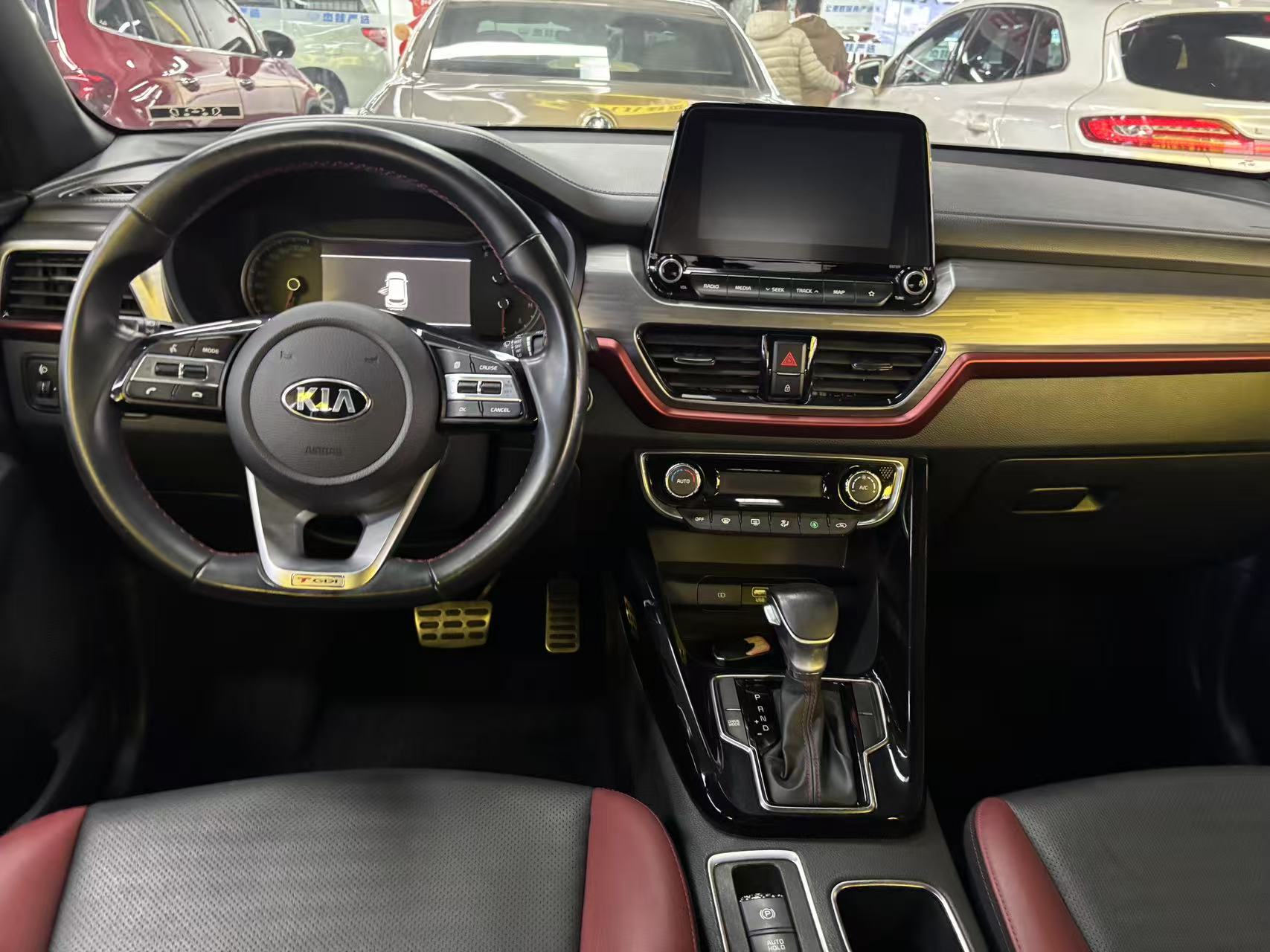 Kia Sportage R 2020 car image #11