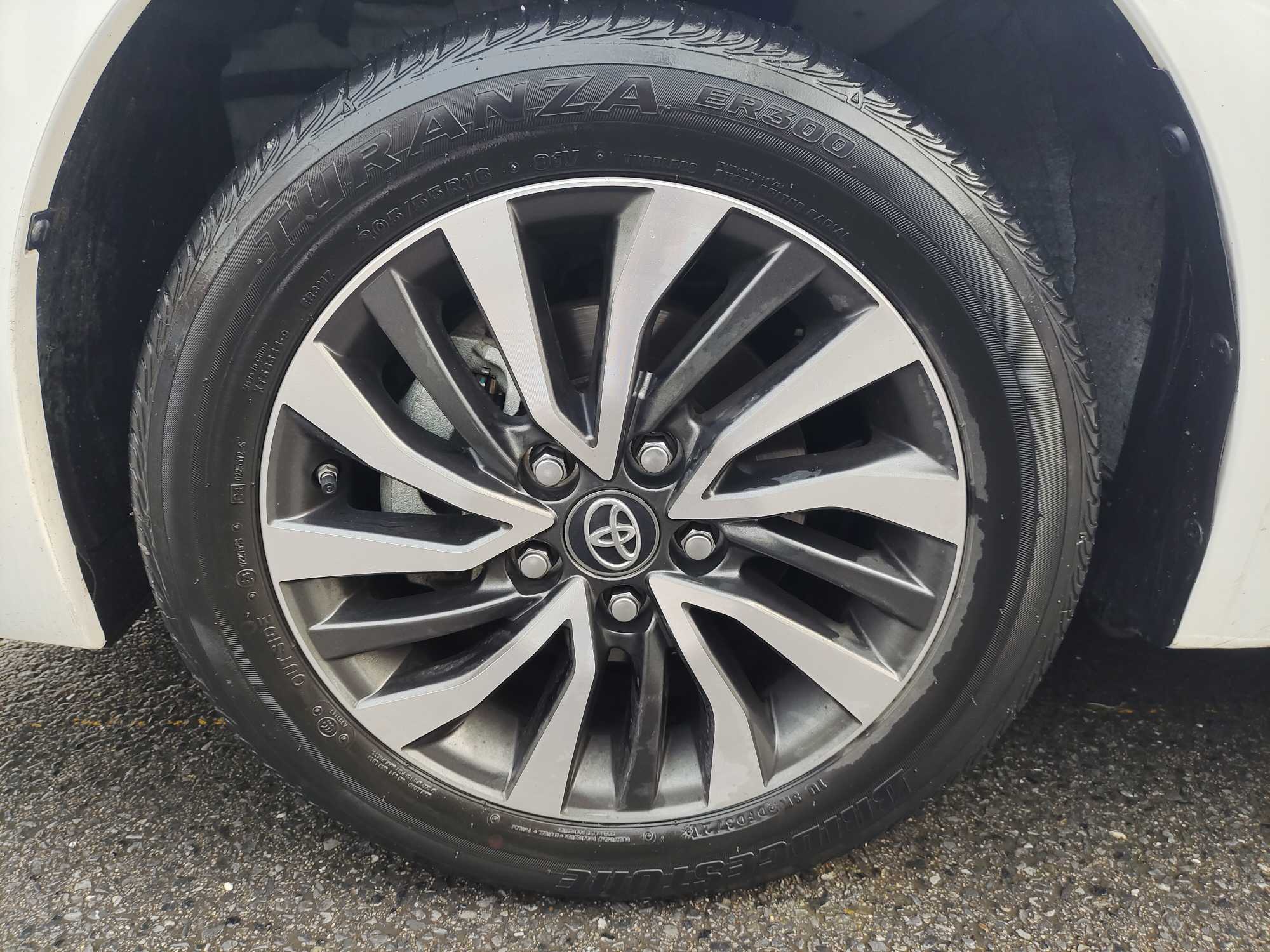 Toyota Corolla Hybird E+ 2022 car image #11