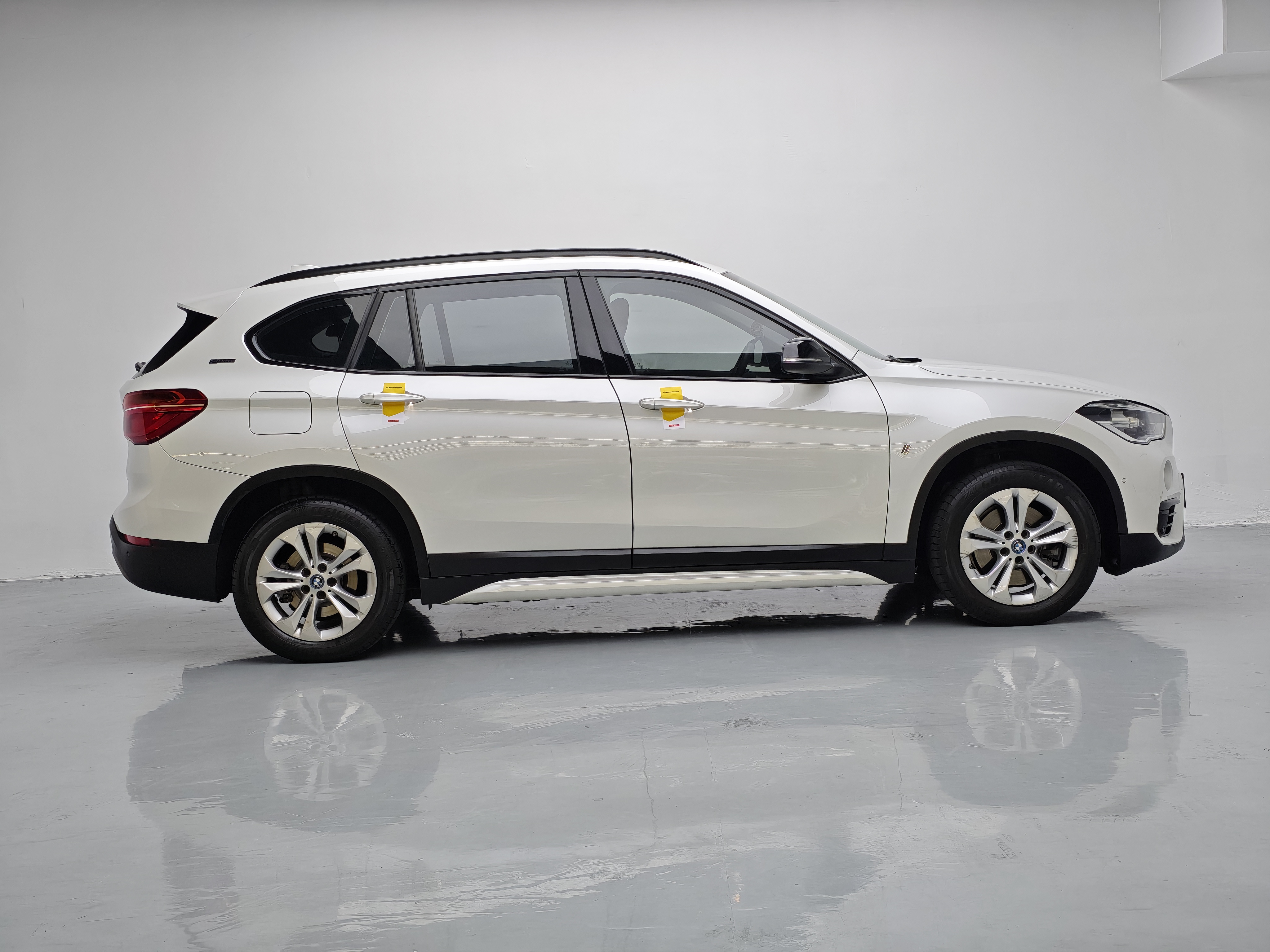 BMW X1 New Energy 2019 car image #11